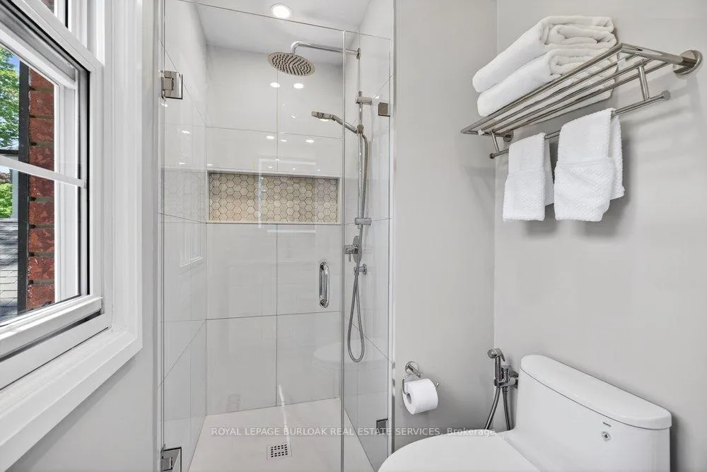 Photo 23 of 479 Morrison Road, Oakville, Morrison — HOMEH