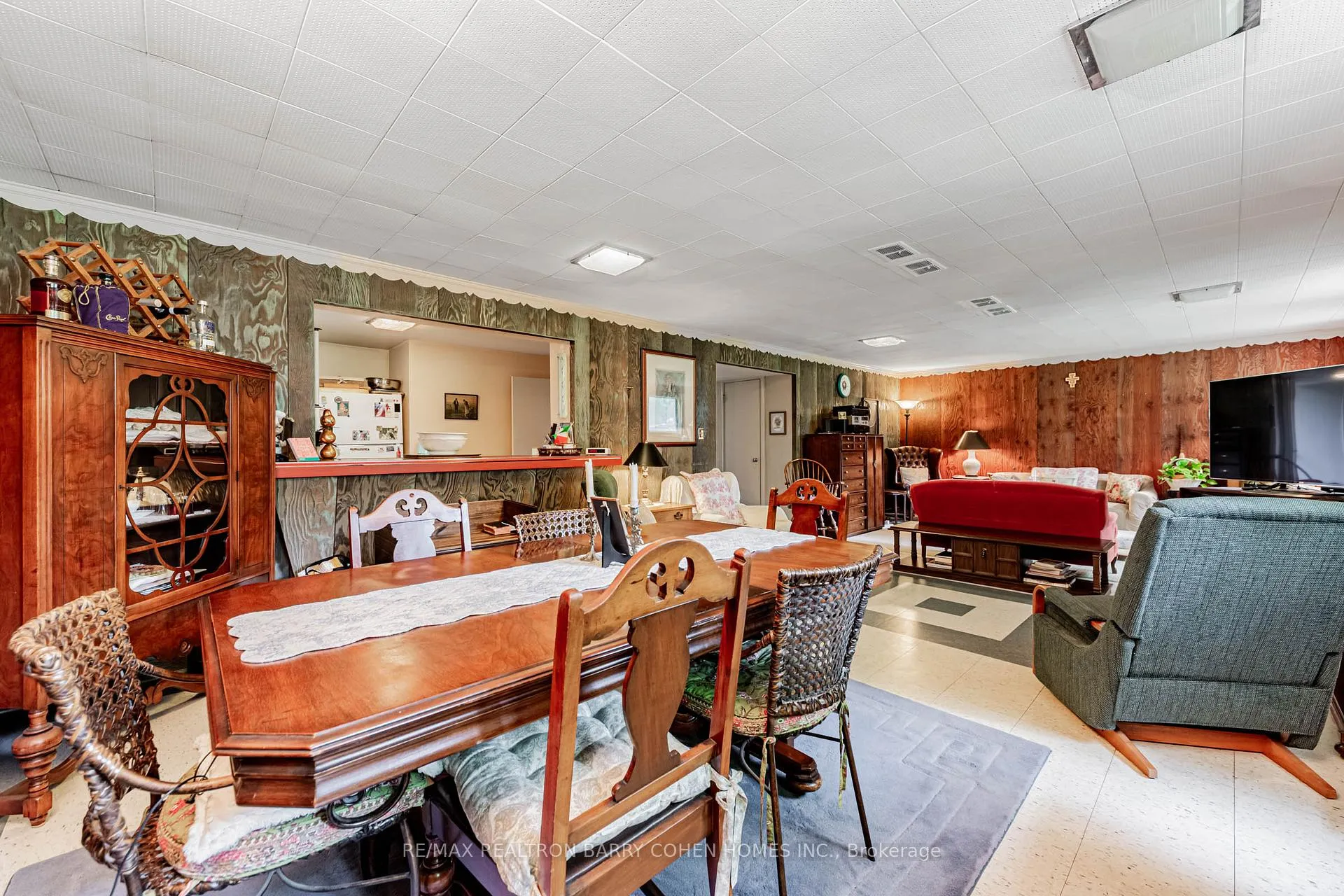 Photo 16 of 200 Cortleigh Boulevard, Toronto, Lawrence Park South — HOMEH