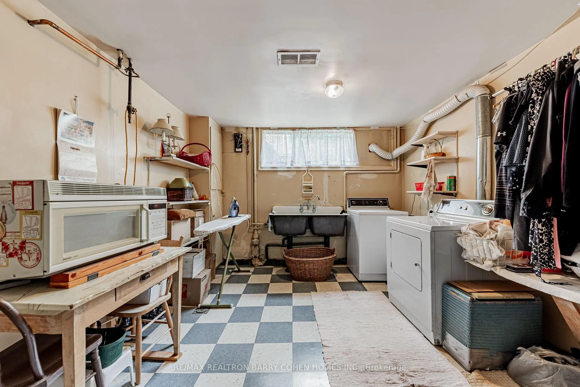 Photo 20 of 200 Cortleigh Boulevard, Toronto, Lawrence Park South — HOMEH