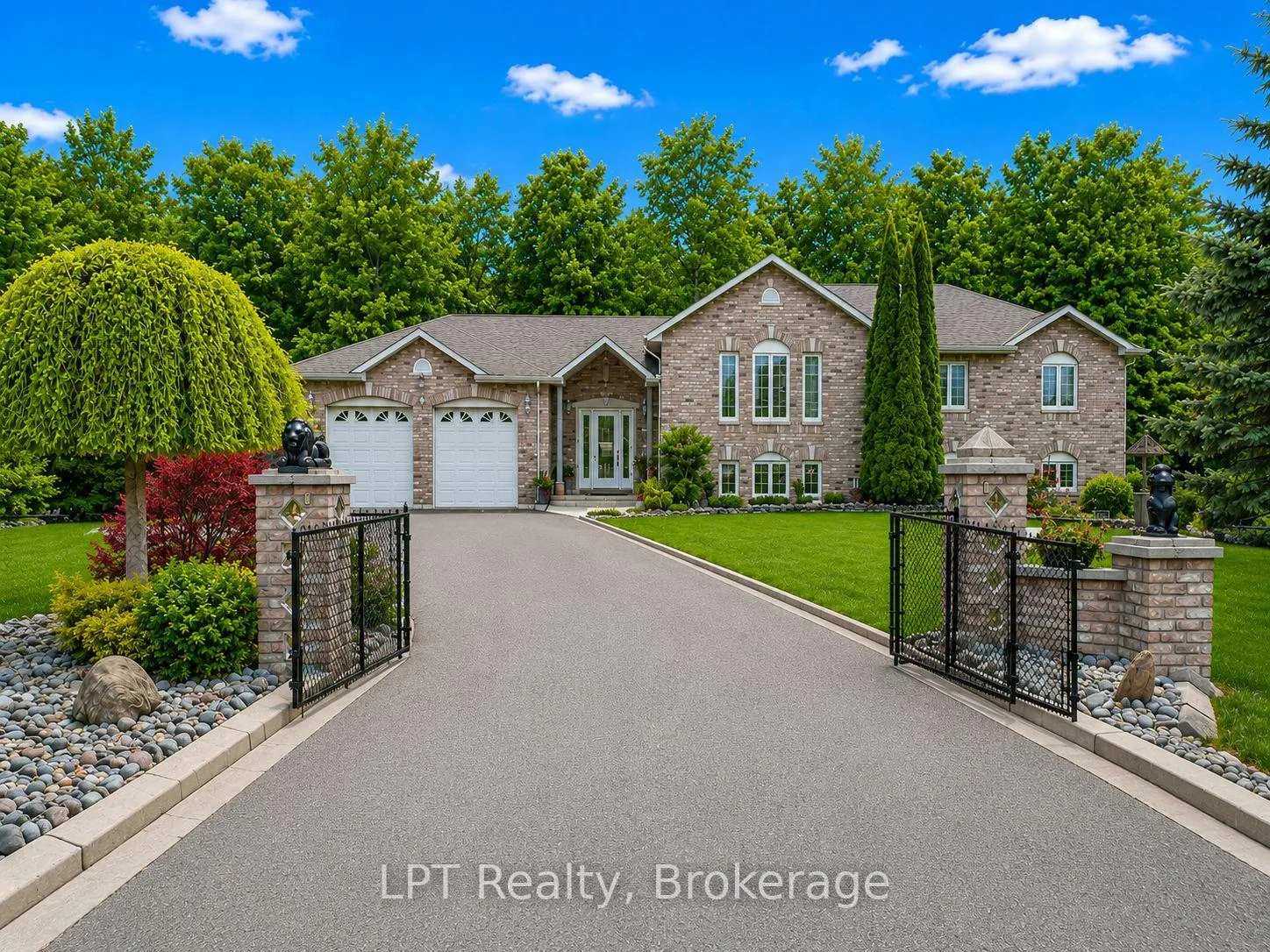 Front of 10 Vicari Road