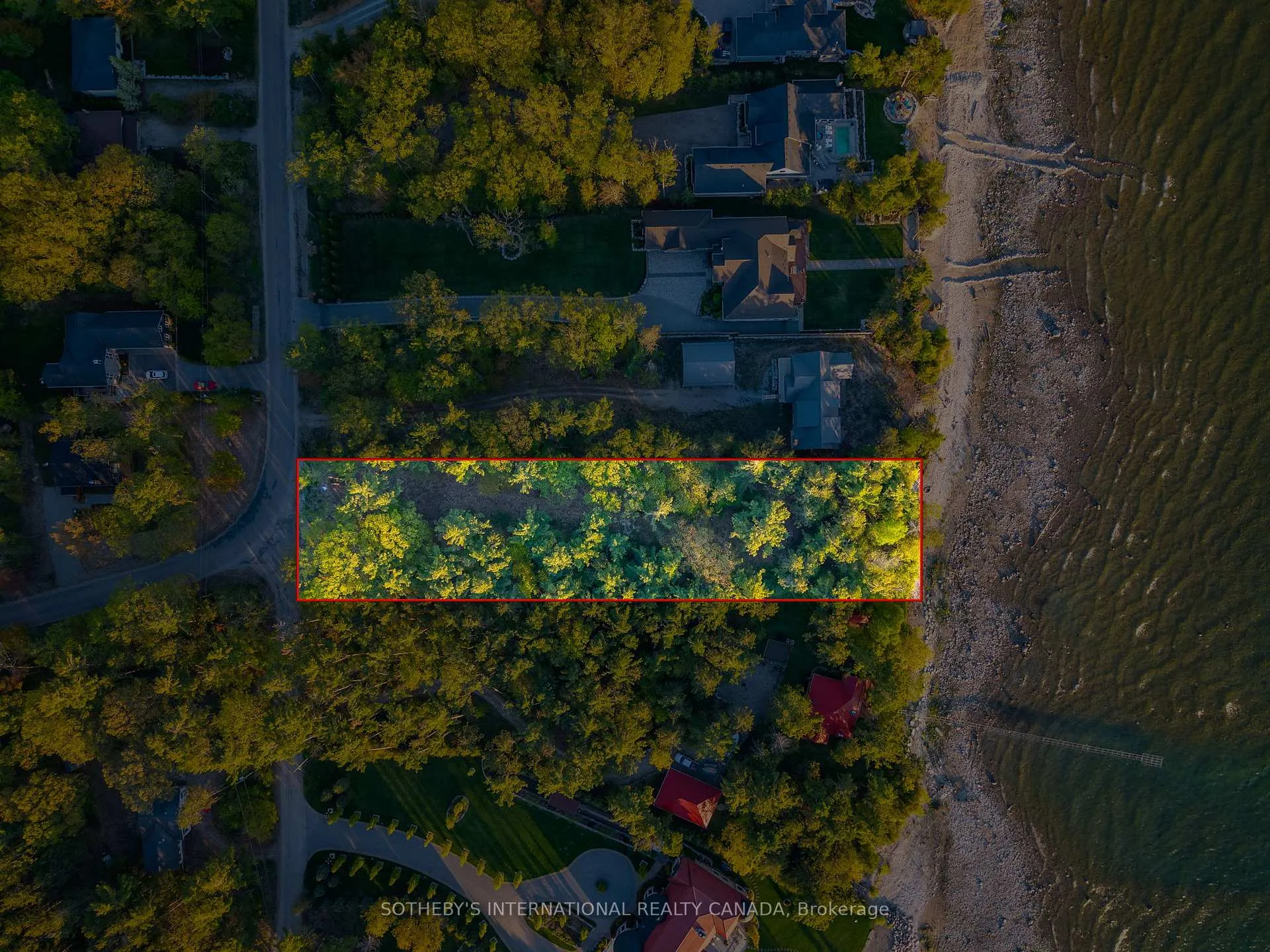 Photo 2 of 1716 Tiny Beaches Road S, Tiny, Rural Tiny — HOMEH