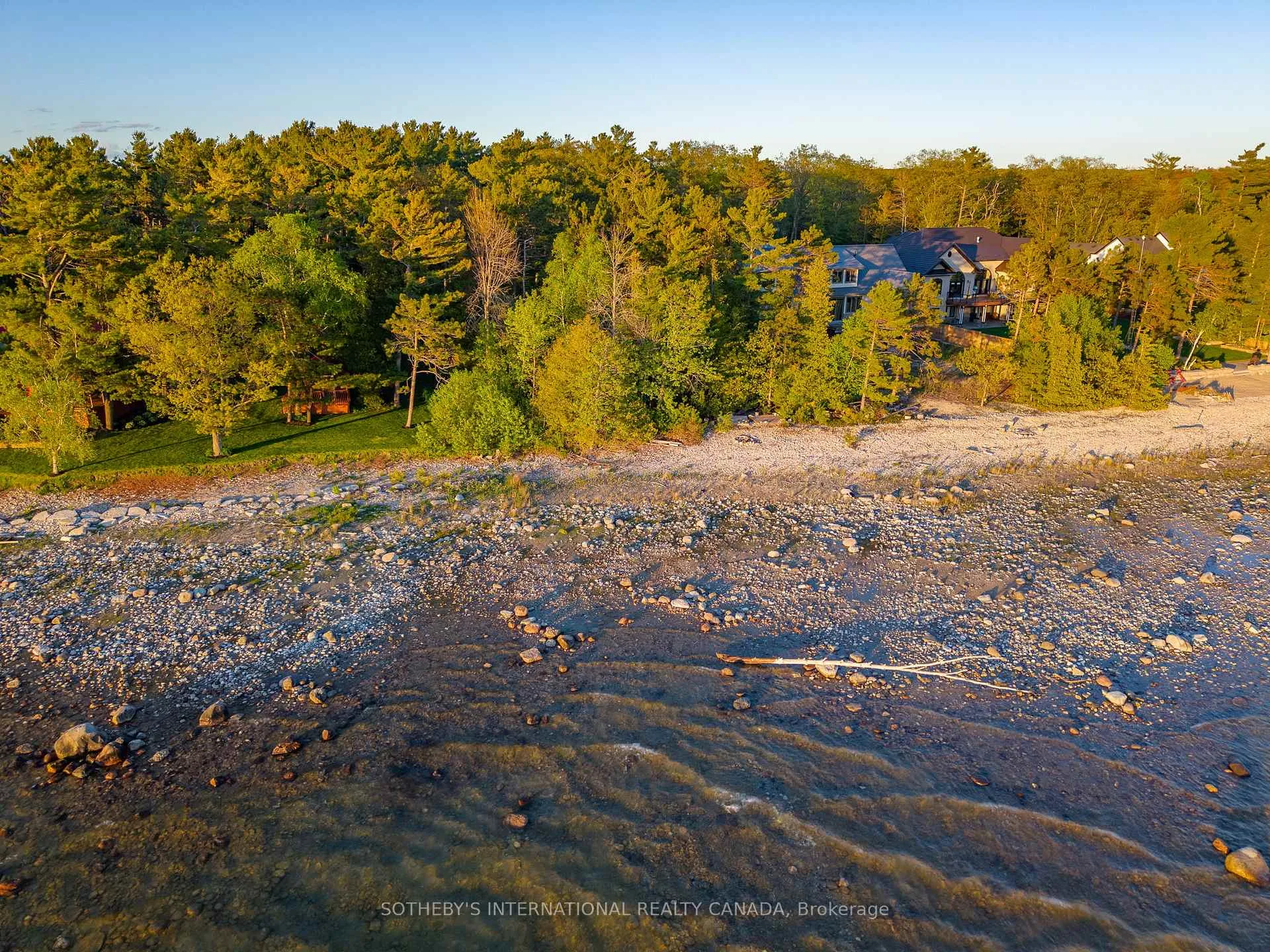 Photo 6 of 1716 Tiny Beaches Road S, Tiny, Rural Tiny — HOMEH