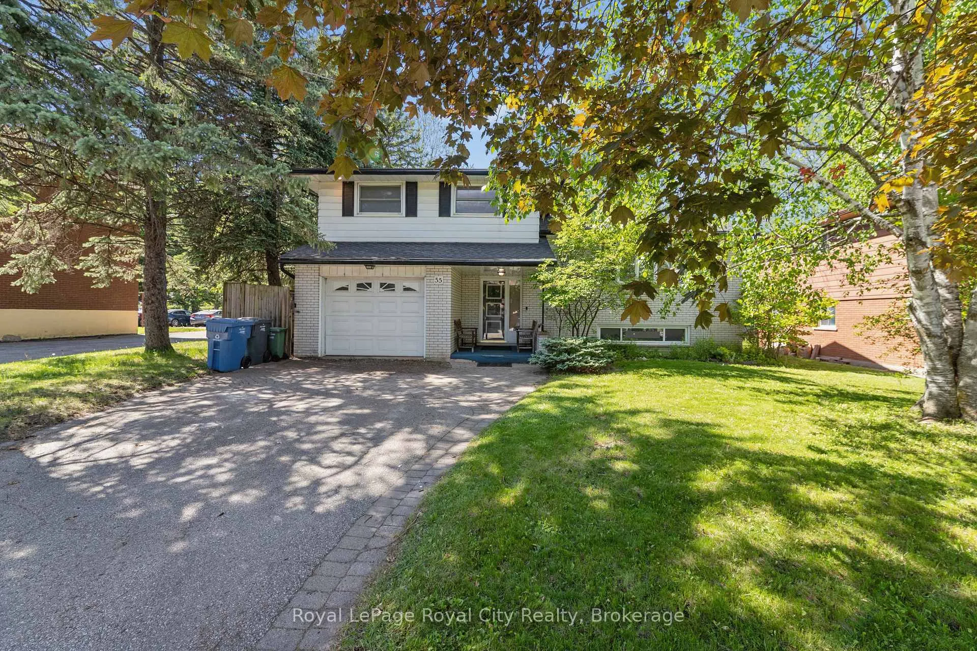 Photo 3 of 55 Lonsdale Drive, Guelph, Riverside Park — HOMEH