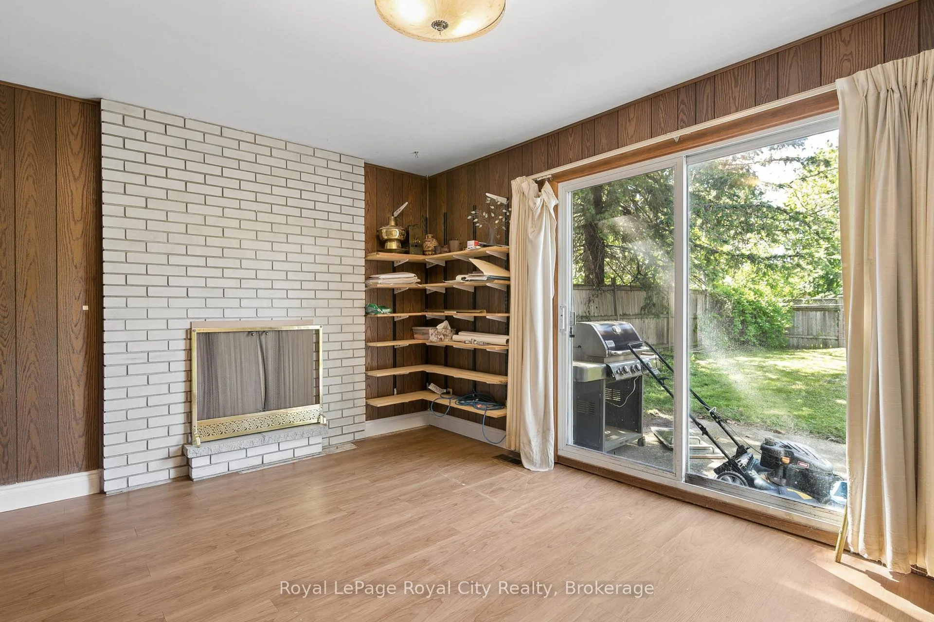 Photo 5 of 55 Lonsdale Drive, Guelph, Riverside Park — HOMEH