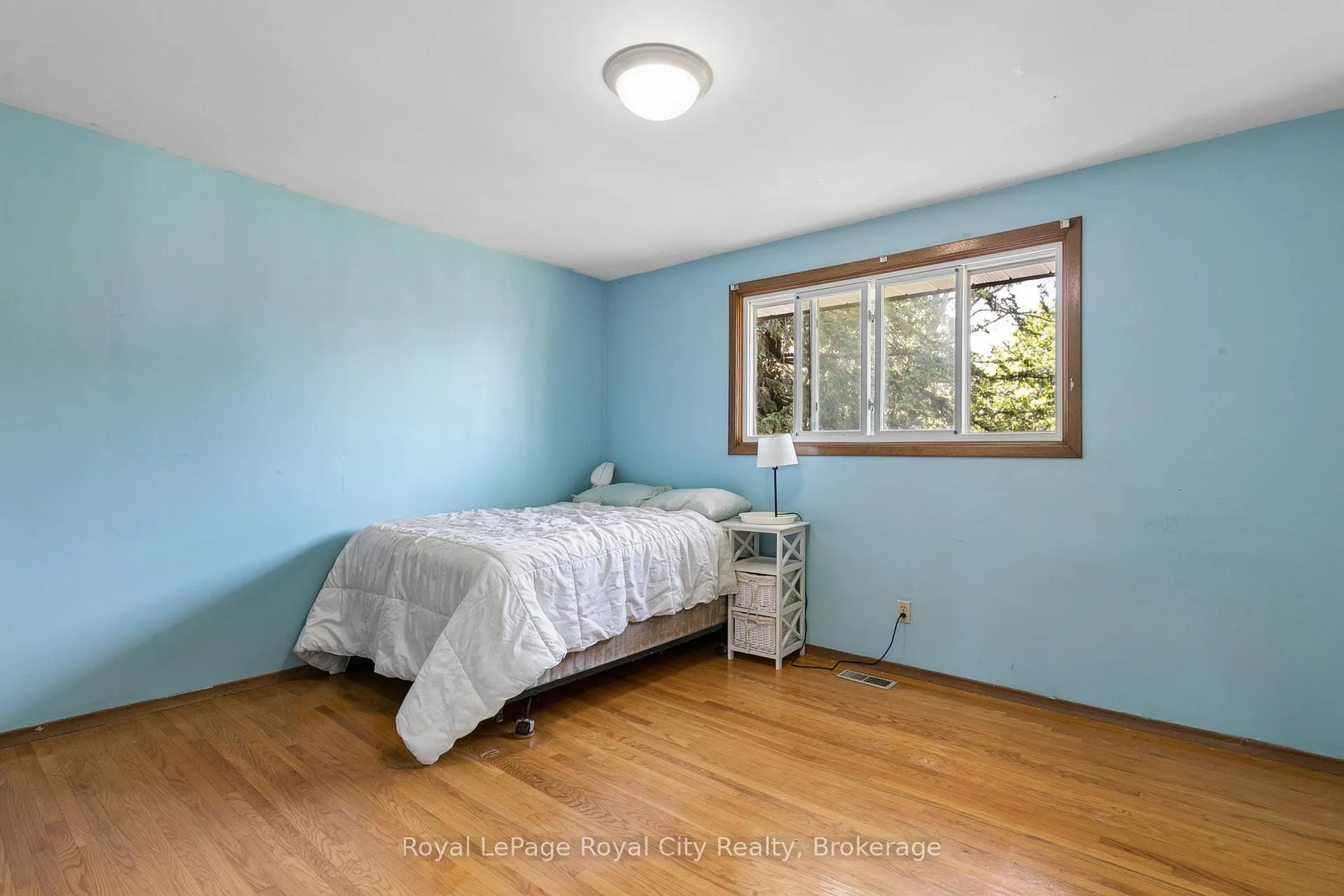 Photo 14 of 55 Lonsdale Drive, Guelph, Riverside Park — HOMEH