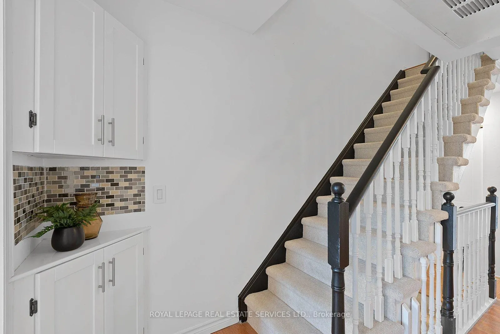 Photo 16 of Unit 207, 262 St Helens Avenue, Toronto, Dufferin Grove — HOMEH