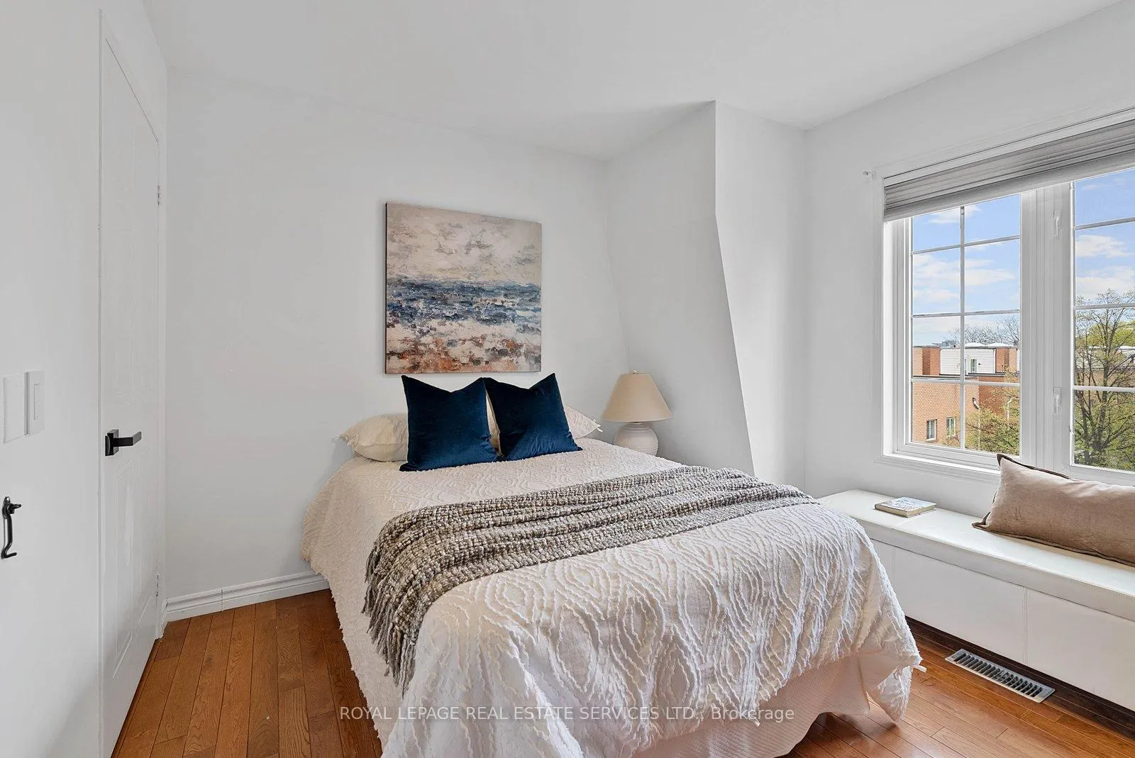 Photo 19 of Unit 207, 262 St Helens Avenue, Toronto, Dufferin Grove — HOMEH