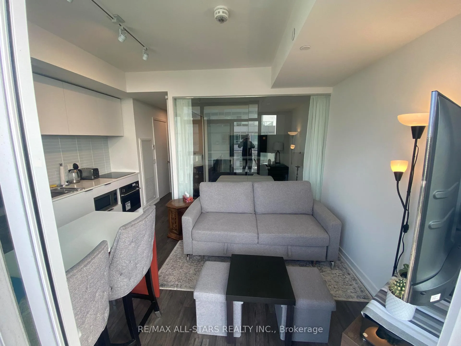 Photo 15 of Unit 2302, 33 Helendale Avenue, Toronto, Yonge-Eglinton — HOMEH
