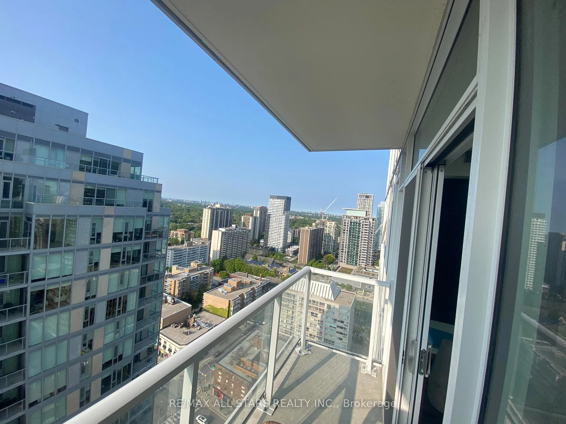 Photo 17 of Unit 2302, 33 Helendale Avenue, Toronto, Yonge-Eglinton — HOMEH