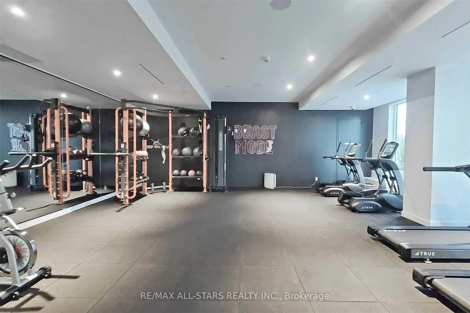 Photo 23 of Unit 2302, 33 Helendale Avenue, Toronto, Yonge-Eglinton — HOMEH