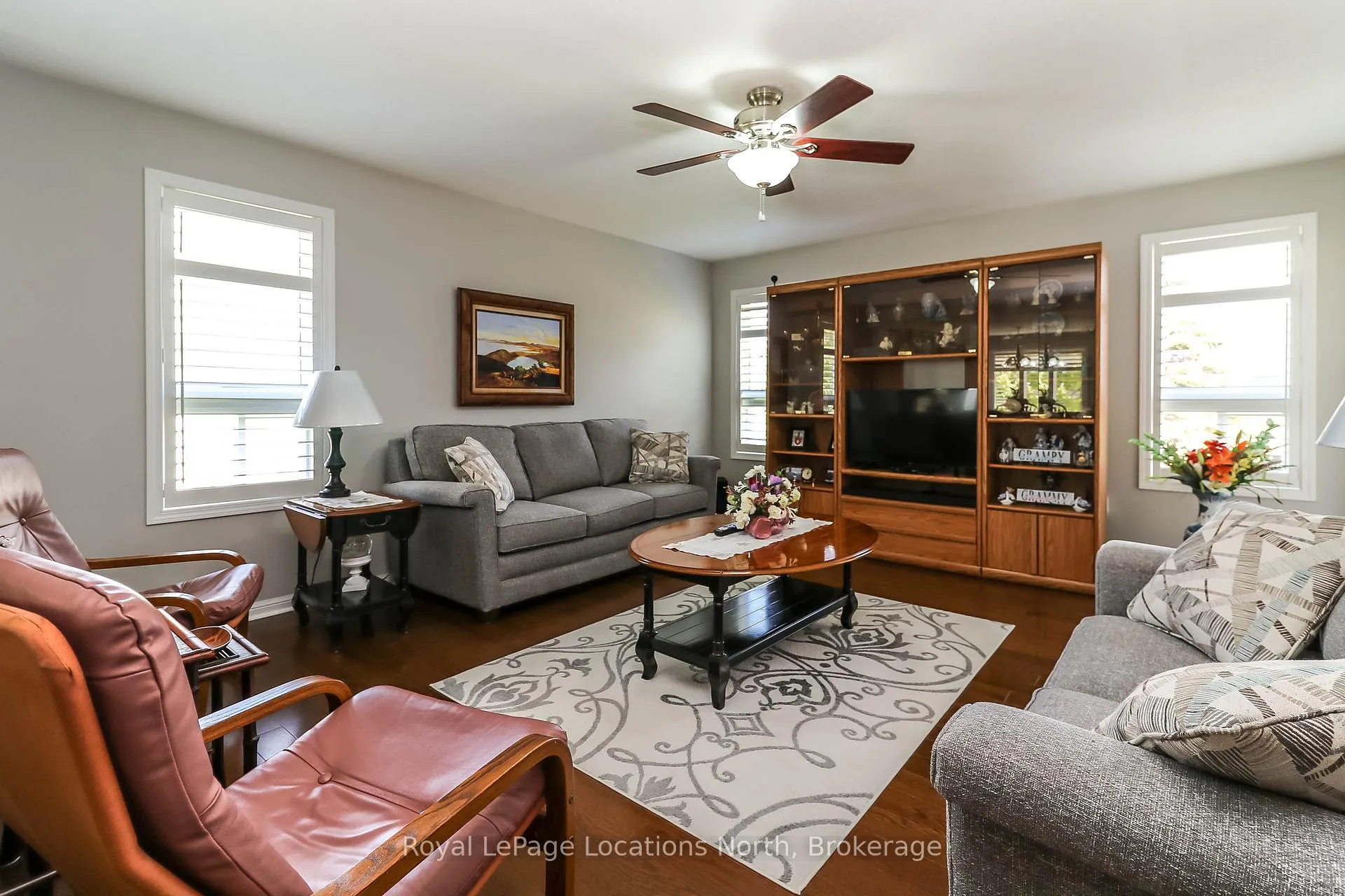 Photo 19 of 29 Masters Lane, Wasaga Beach — HOMEH