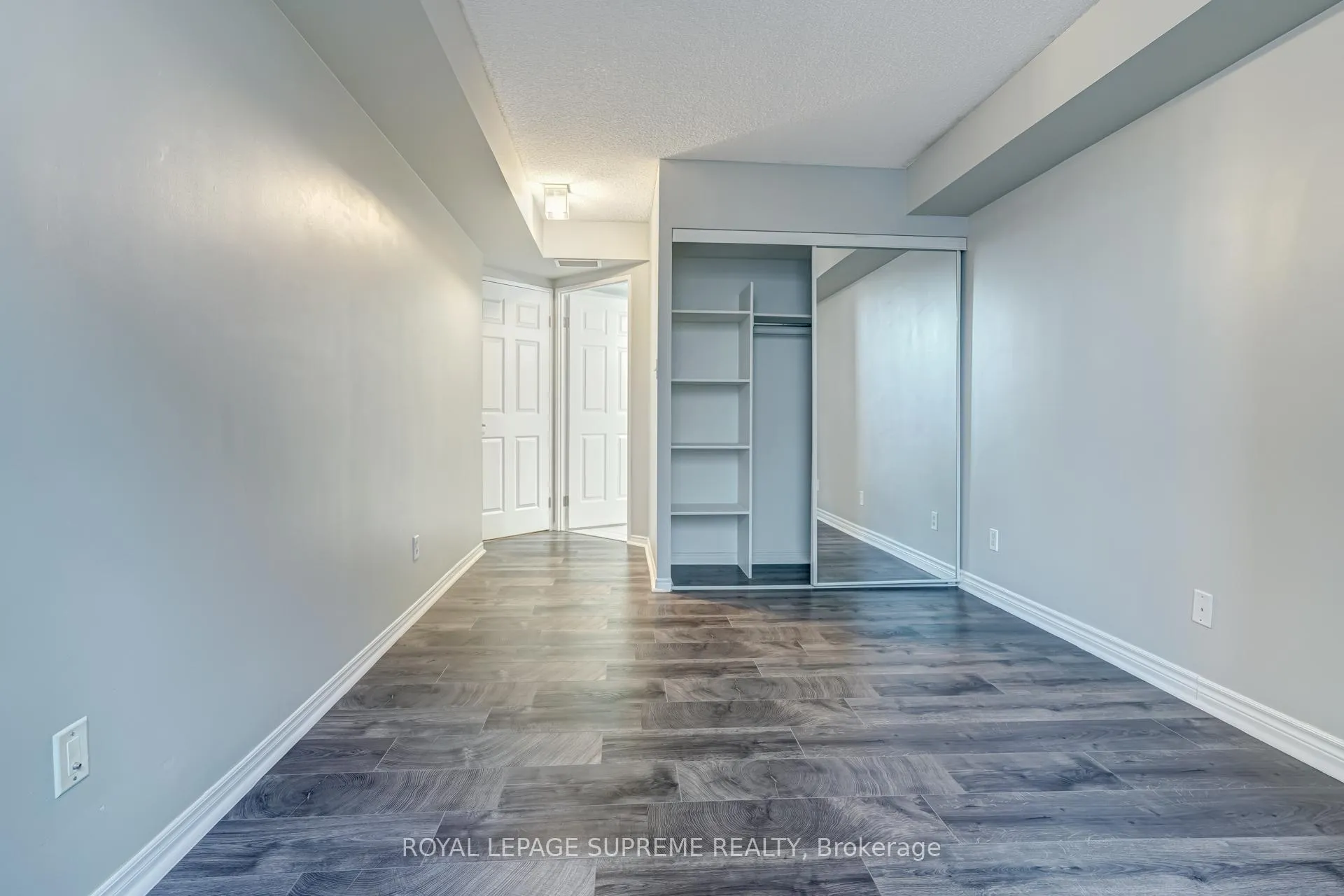 Photo 19 of Unit 210, 35 Empress Avenue, North York, Willowdale East — HOMEH