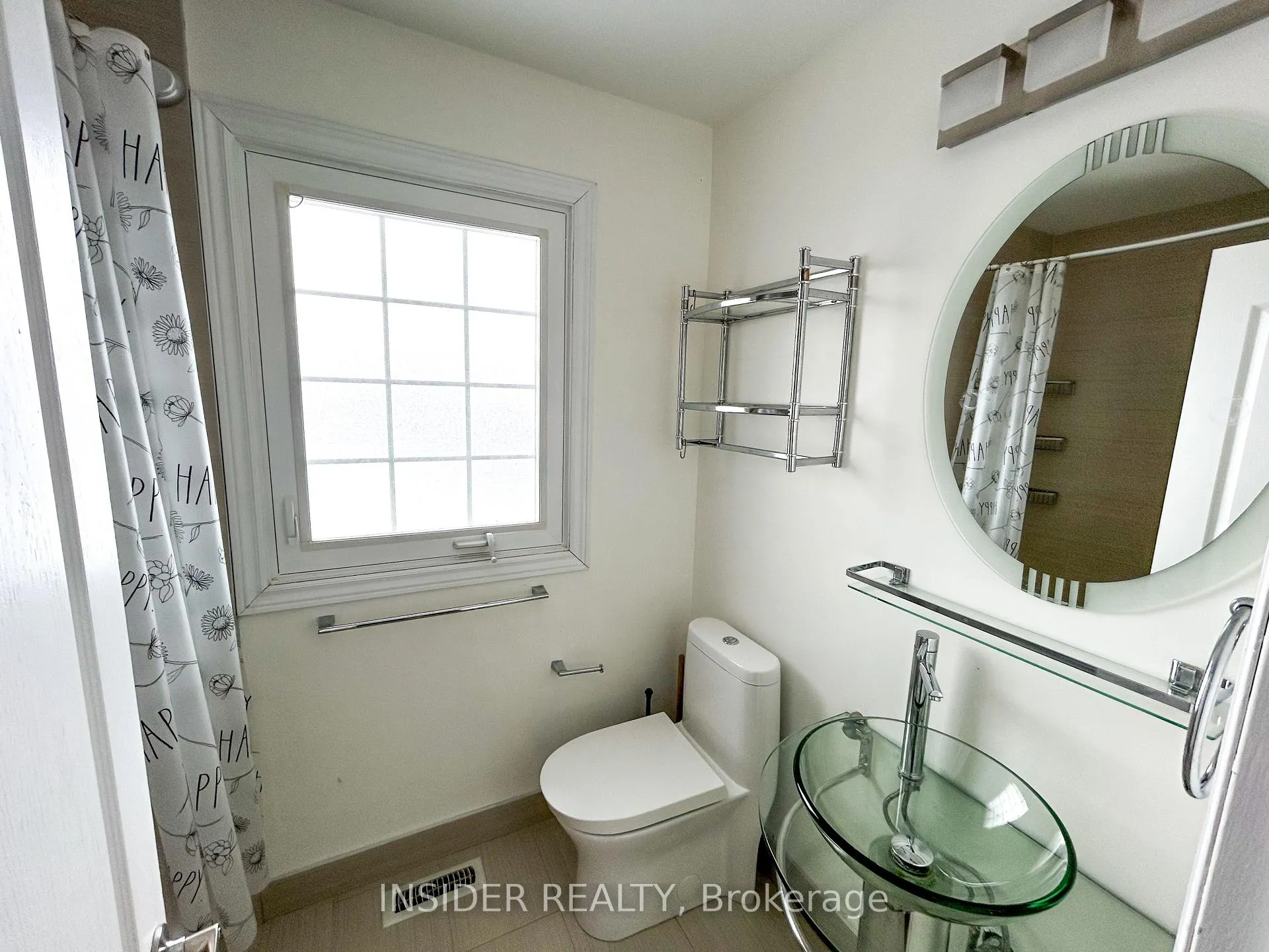 Photo 13 of 98 White Boulevard, Vaughan, Brownridge — HOMEH