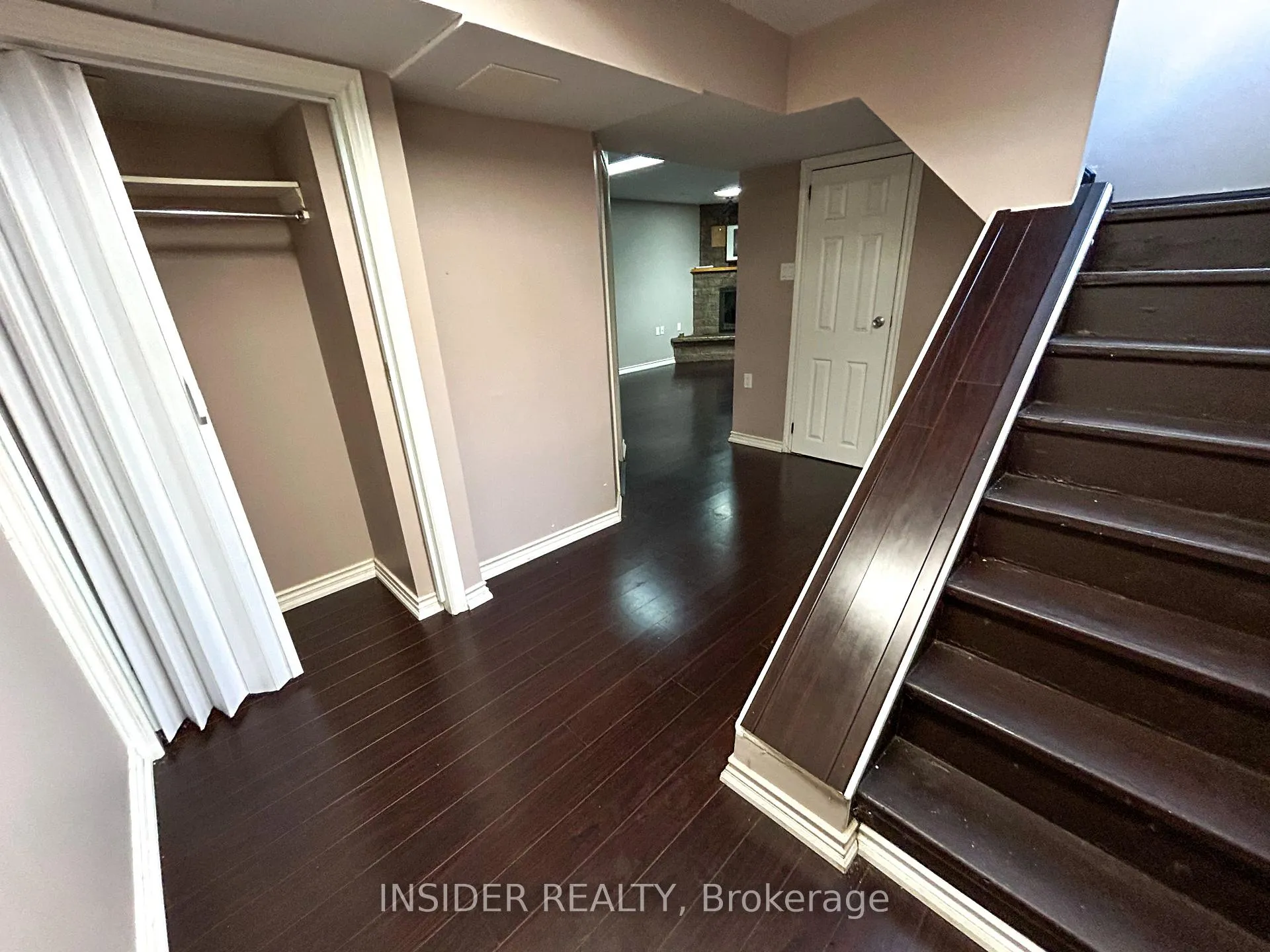 Photo 14 of 98 White Boulevard, Vaughan, Brownridge — HOMEH