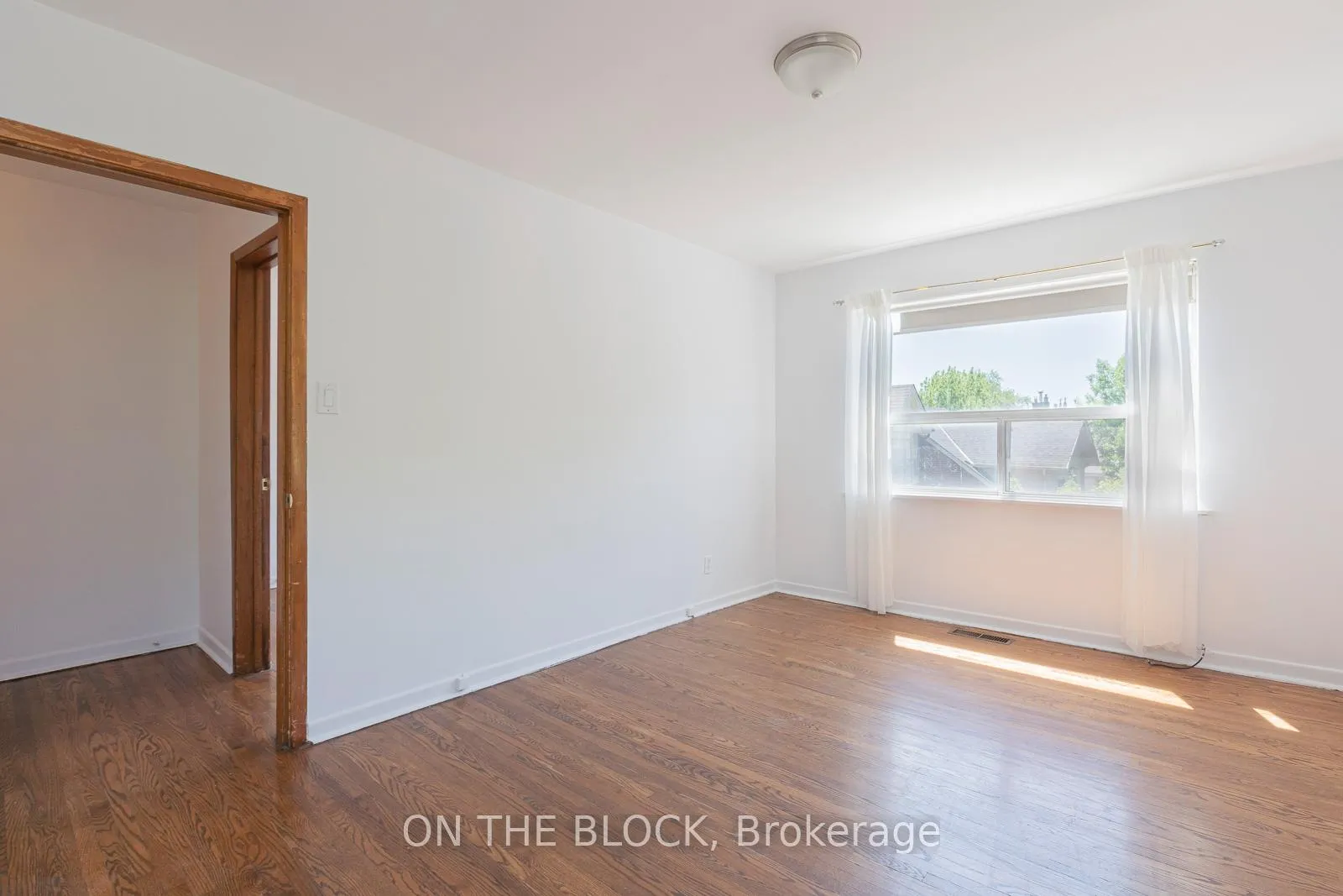 Photo 16 of Unit 2, 883 St Clair Avenue W, Toronto, Wychwood — HOMEH