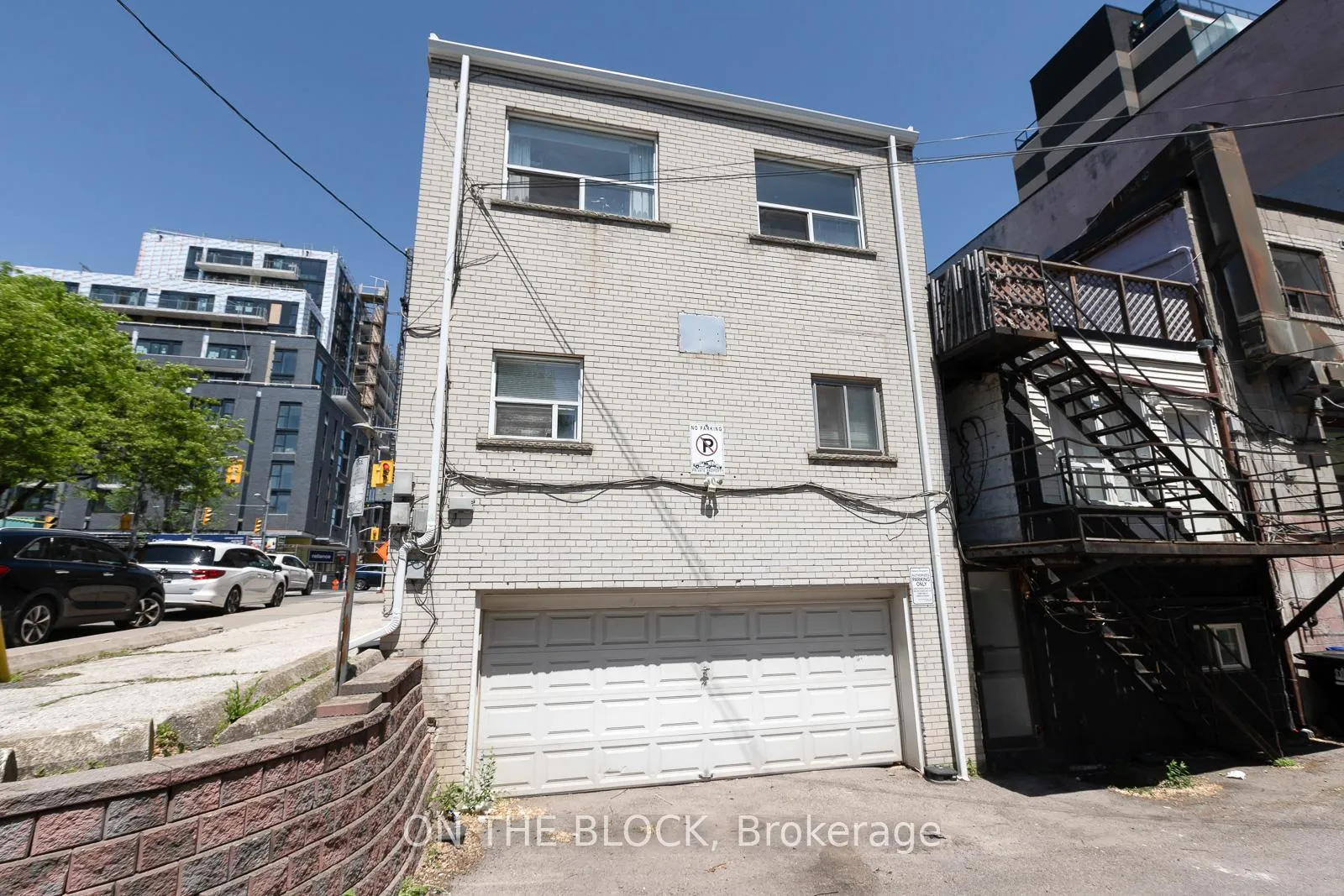 Photo 26 of Unit 2, 883 St Clair Avenue W, Toronto, Wychwood — HOMEH