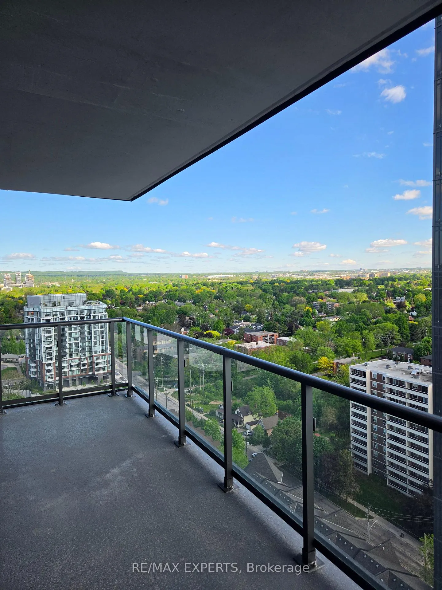Photo 9 of Unit 1903, 2075 Lakeshore Road, Burlington, Brant — HOMEH
