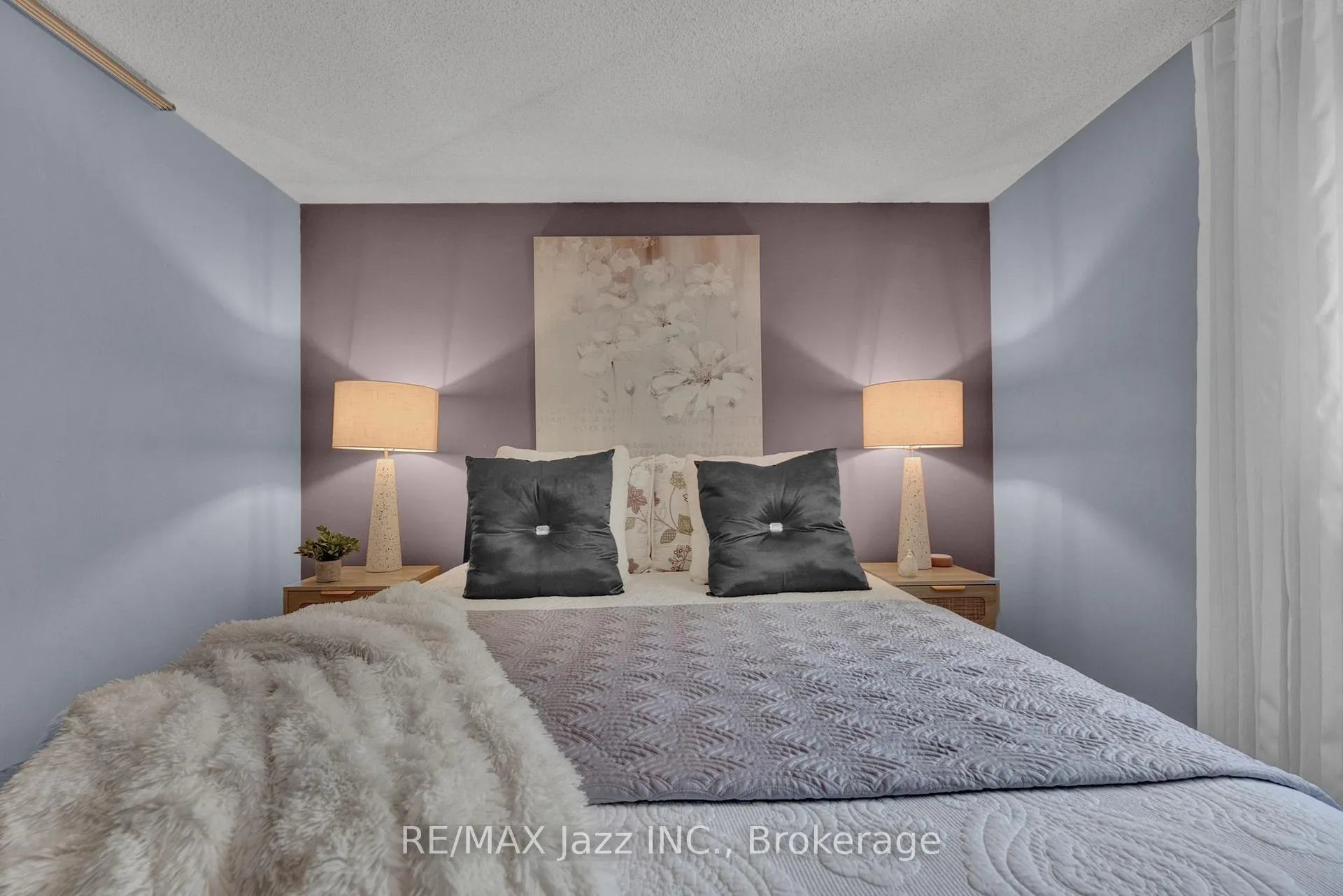 Photo 21 of 82 Mcmann Crescent, Clarington, Courtice — HOMEH