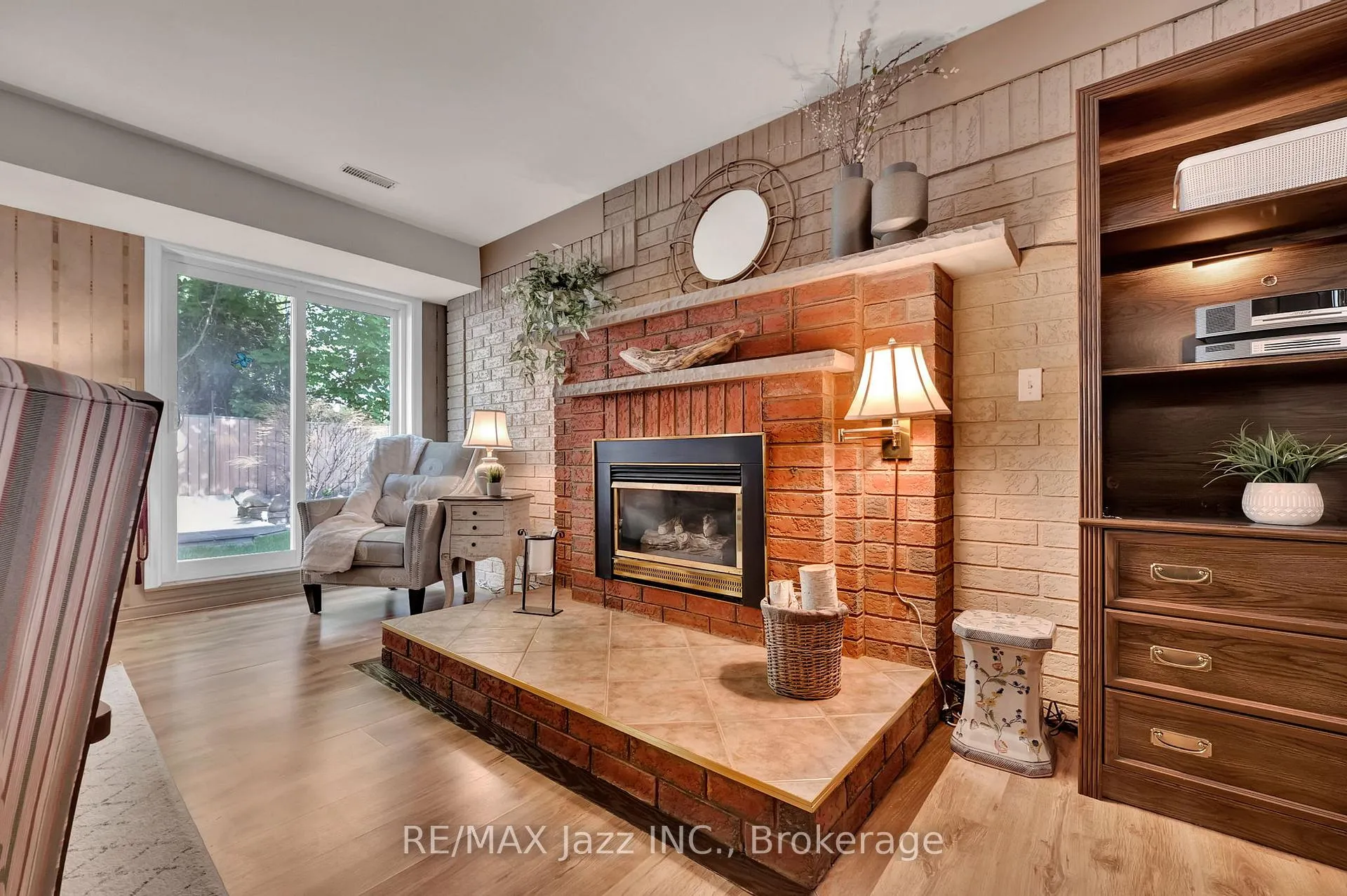 Photo 25 of 82 Mcmann Crescent, Clarington, Courtice — HOMEH