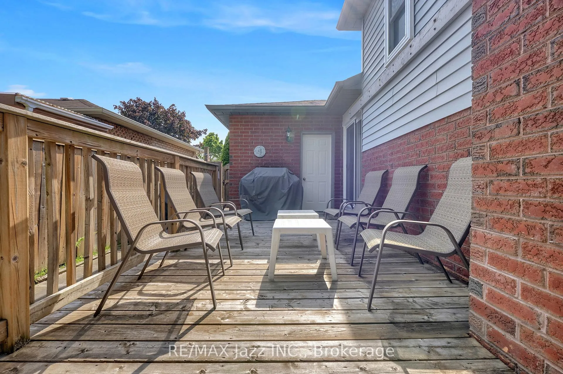 Photo 37 of 82 Mcmann Crescent, Clarington, Courtice — HOMEH