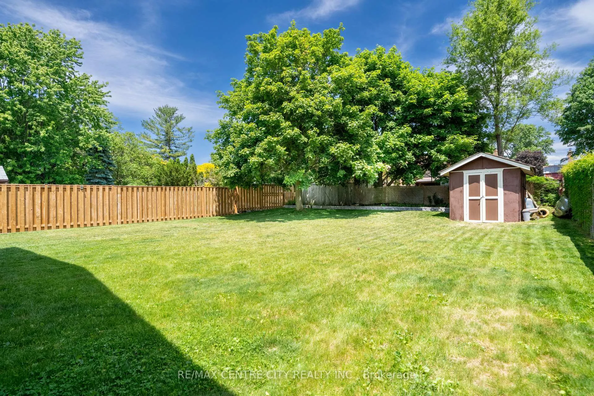 Photo 10 of 25 Pearson Avenue, Strathroy-Caradoc, SW — HOMEH