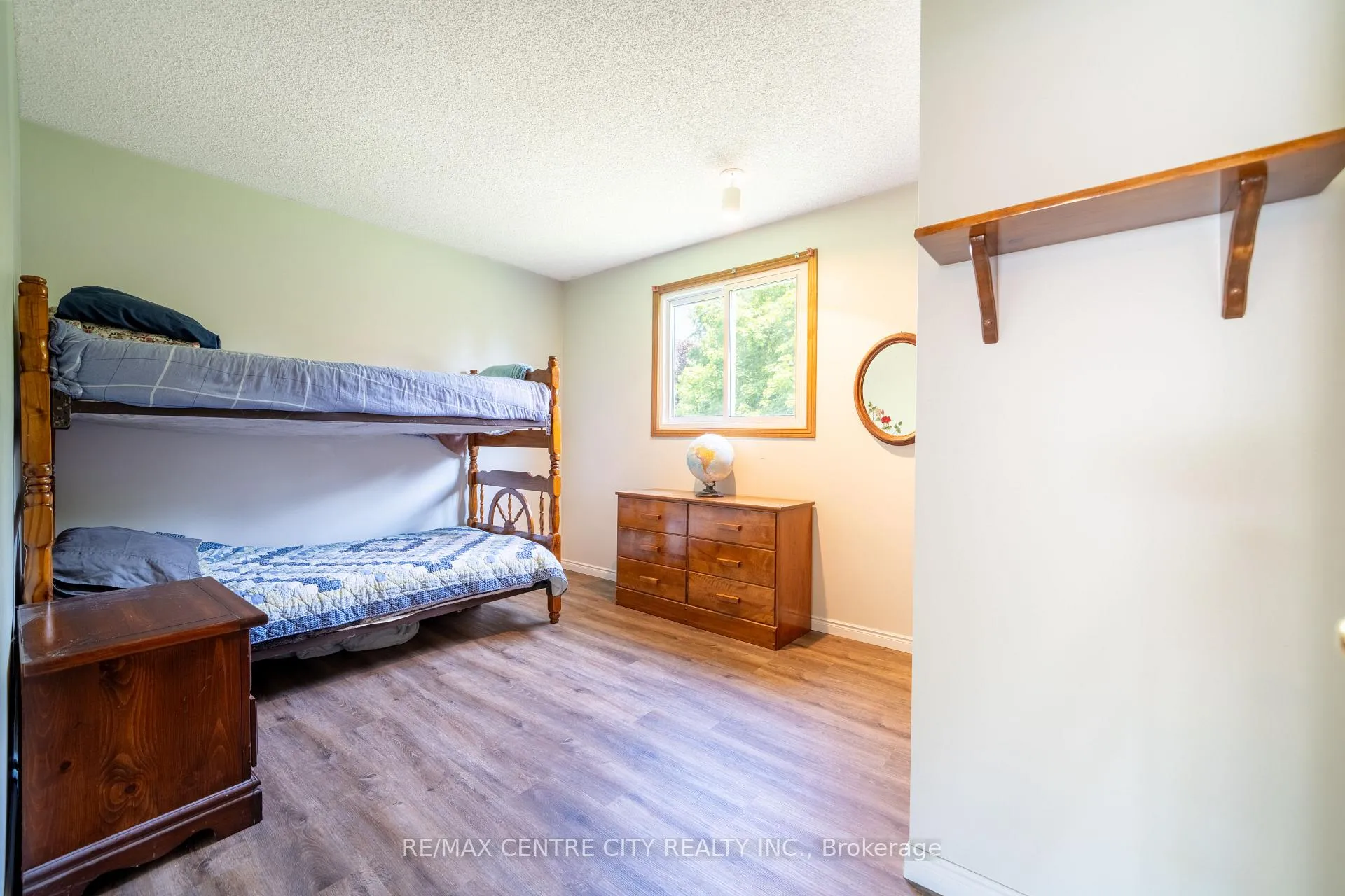 Photo 27 of 25 Pearson Avenue, Strathroy-Caradoc, SW — HOMEH