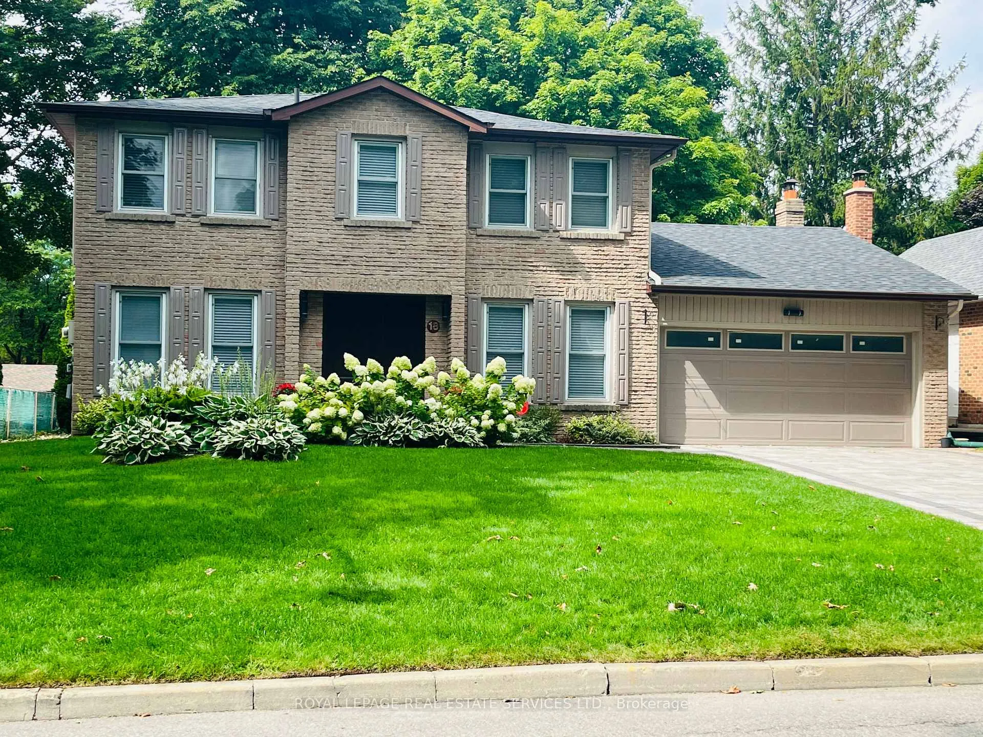 Front of 18 Sir Gawaine Place