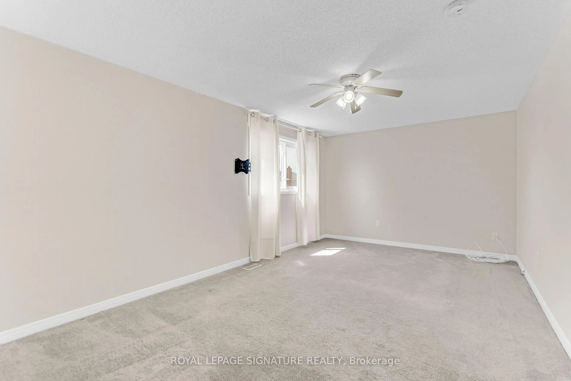 Photo 22 of 42 Baxter Crescent, Thorold, Confederation Heights — HOMEH