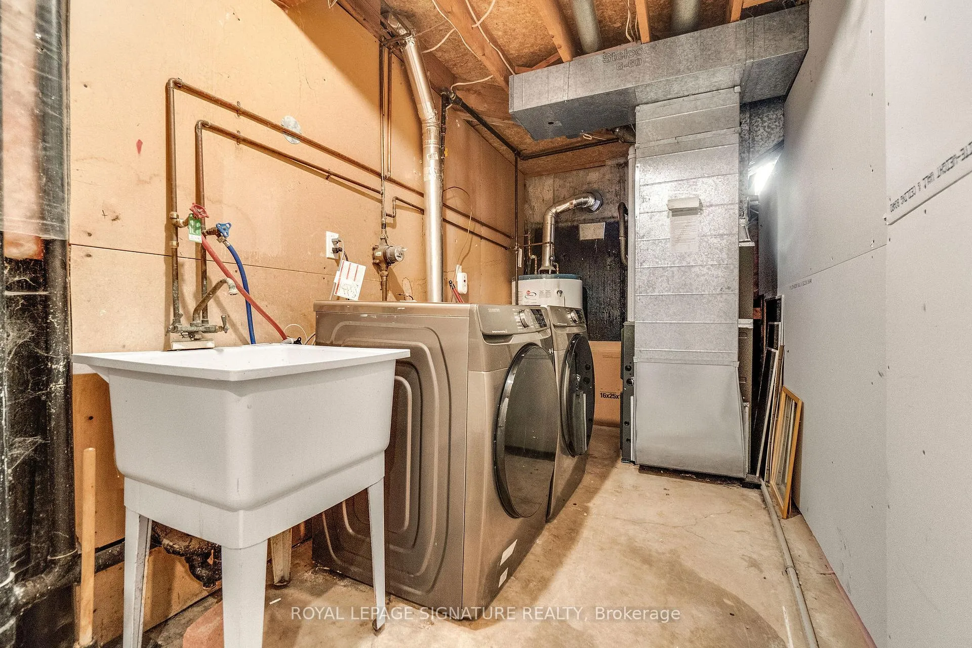 Photo 37 of 42 Baxter Crescent, Thorold, Confederation Heights — HOMEH