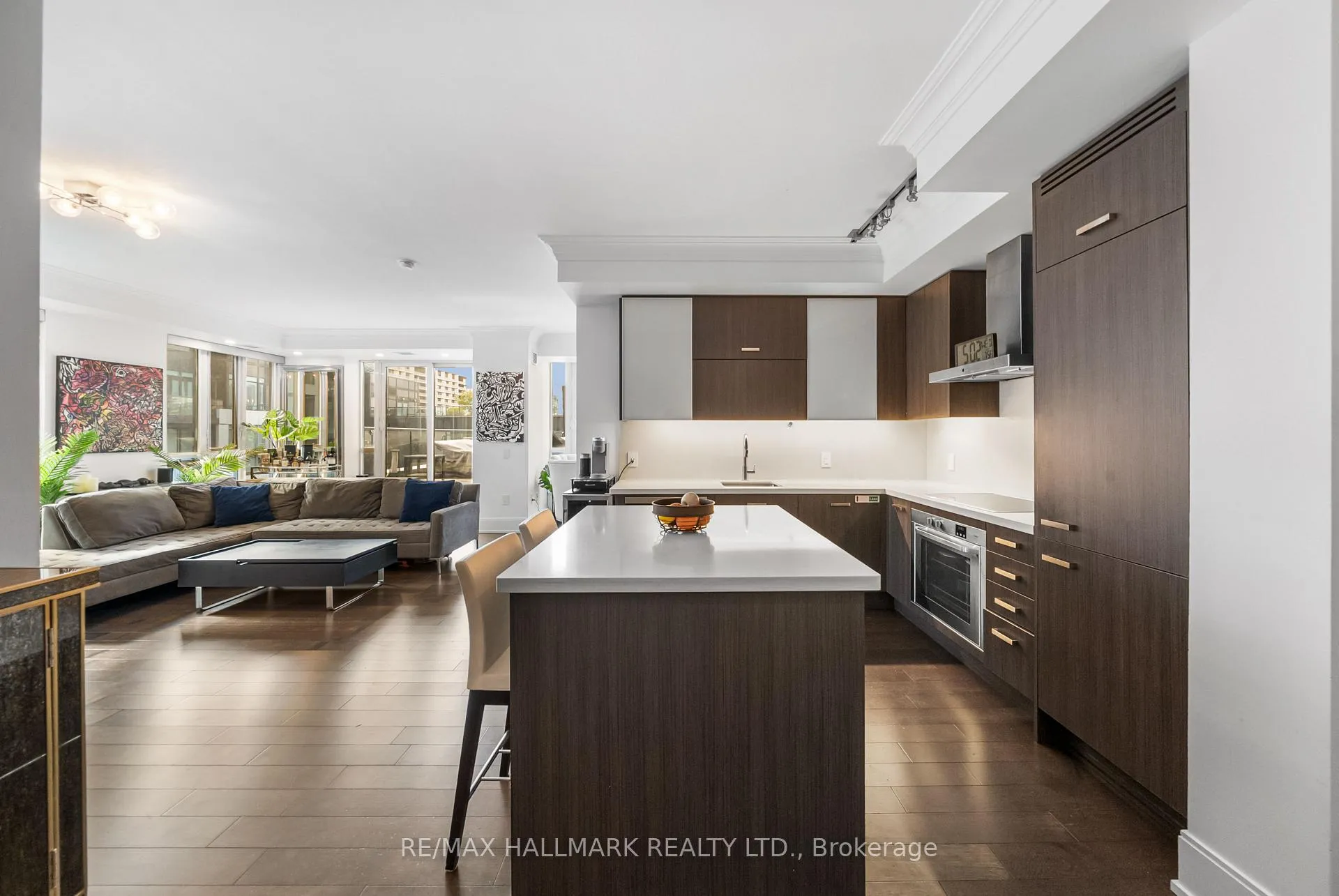 Photo 6 of Unit 1105, 560 Front Street W, Toronto, Waterfront Communities — HOMEH
