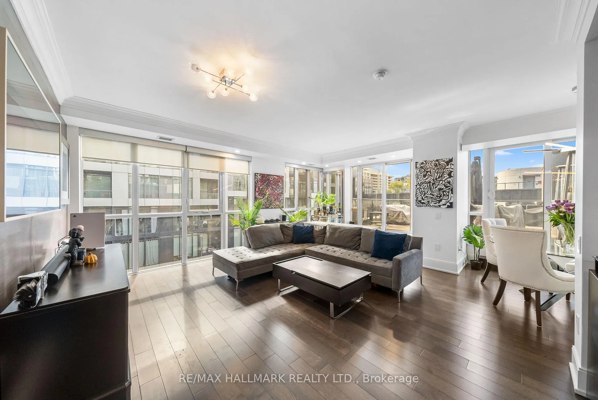 Photo 7 of Unit 1105, 560 Front Street W, Toronto, Waterfront Communities — HOMEH