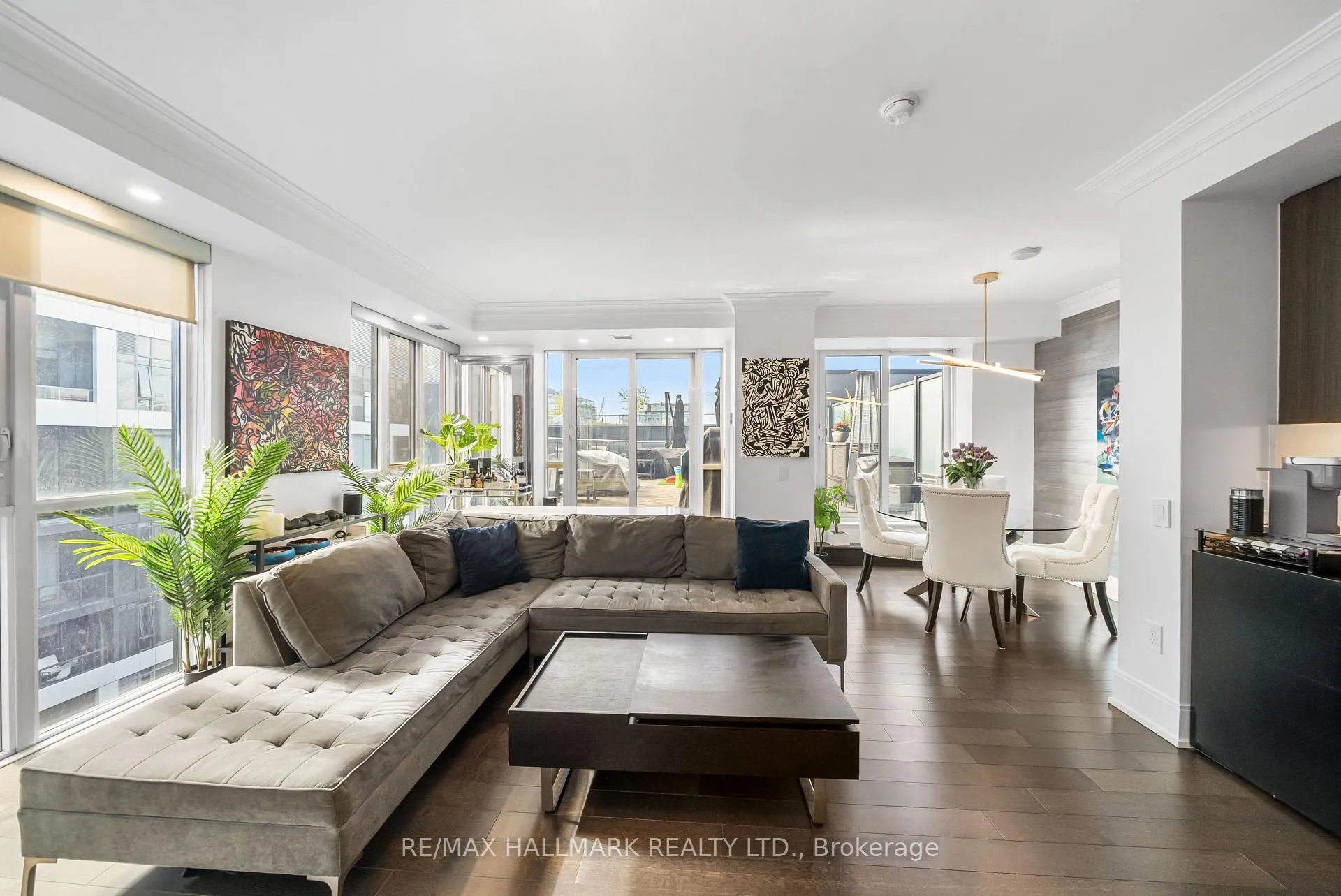 Photo 8 of Unit 1105, 560 Front Street W, Toronto, Waterfront Communities — HOMEH