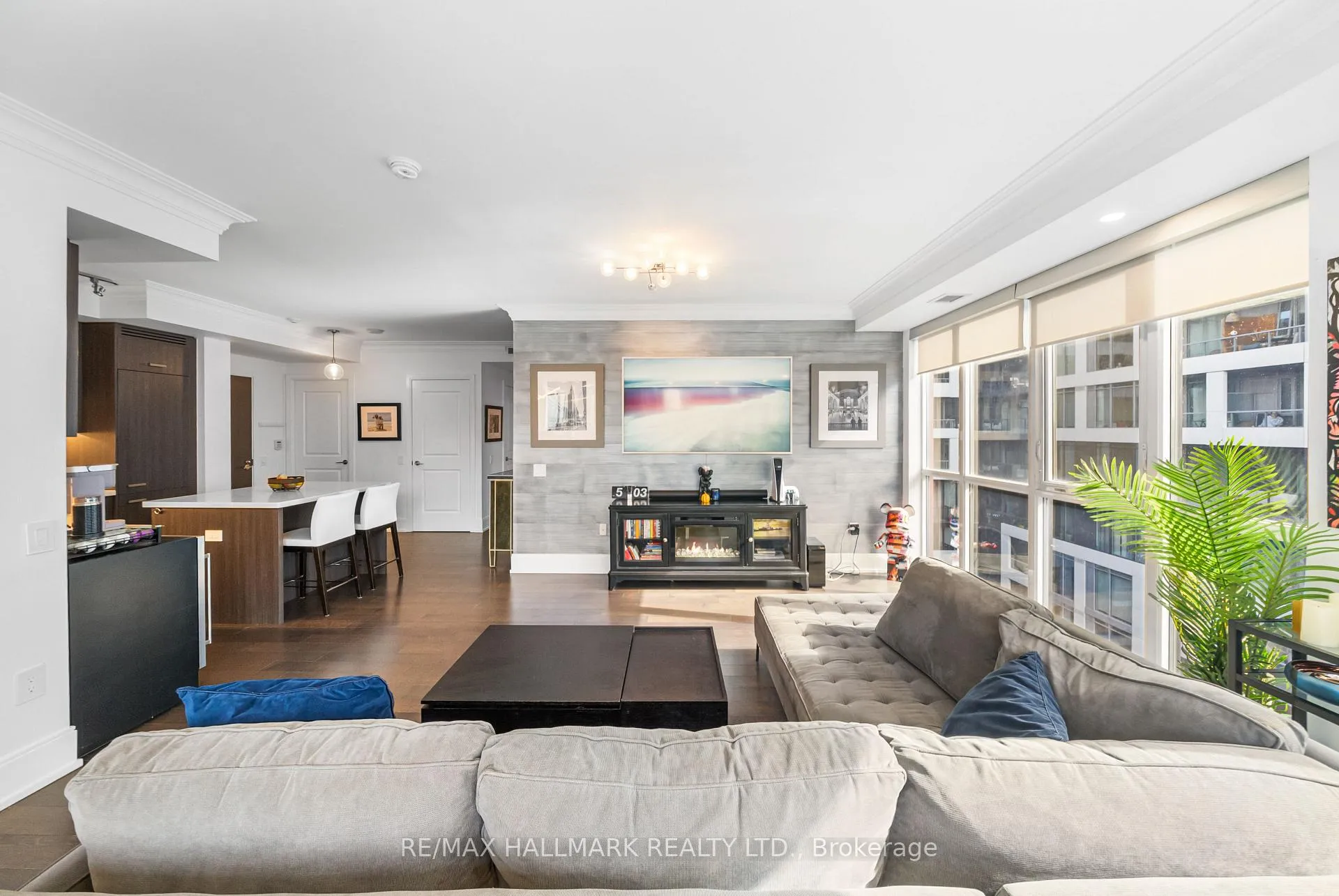 Photo 13 of Unit 1105, 560 Front Street W, Toronto, Waterfront Communities — HOMEH