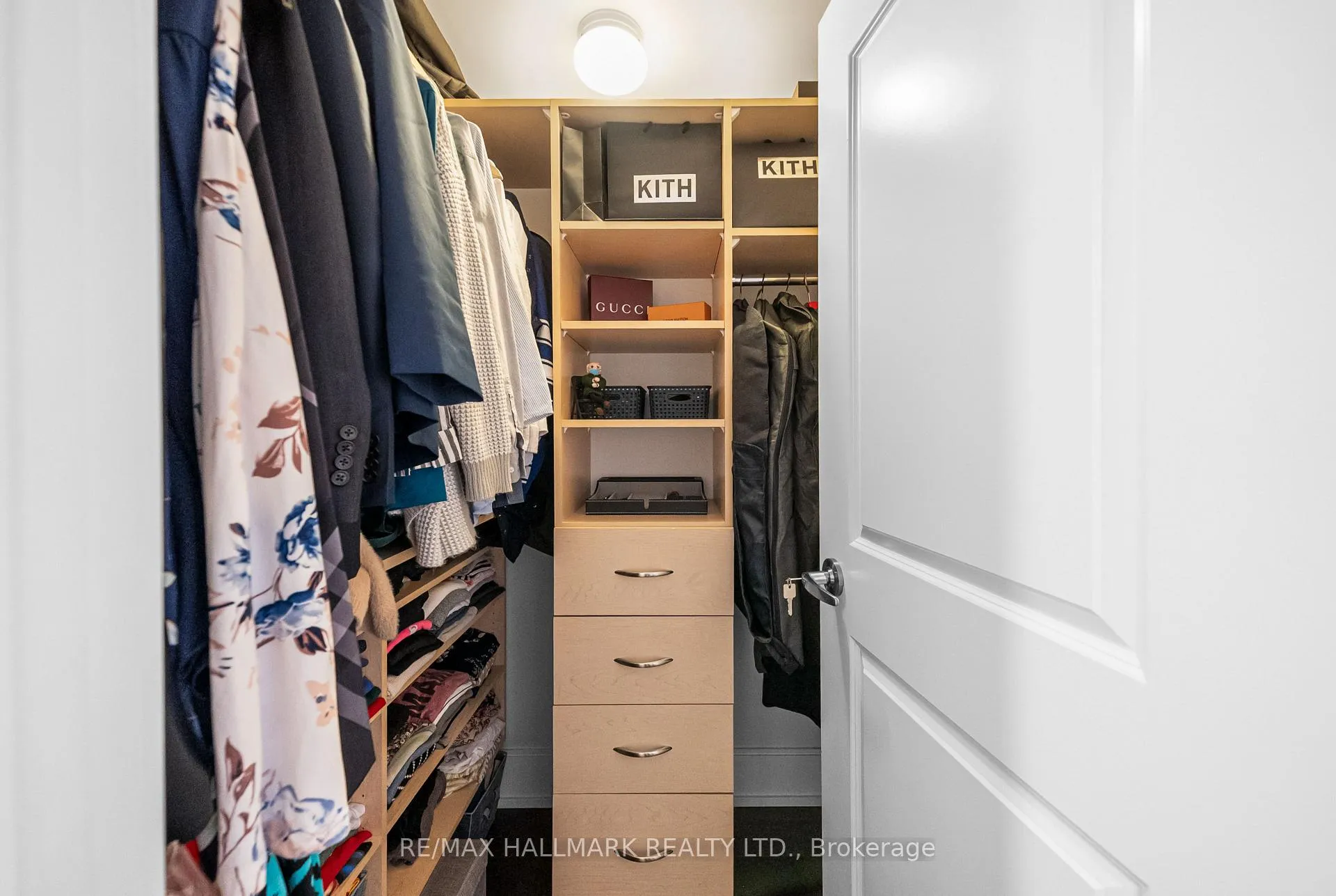 Photo 25 of Unit 1105, 560 Front Street W, Toronto, Waterfront Communities — HOMEH
