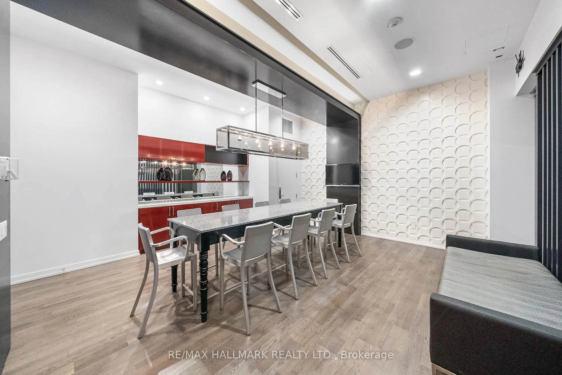 Photo 46 of Unit 1105, 560 Front Street W, Toronto, Waterfront Communities — HOMEH