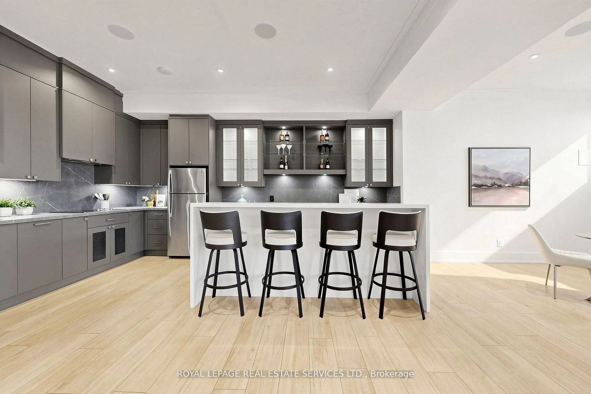 Photo 41 of 203 Crestwood Road, Vaughan, Crestwood-Springfarm-Yorkhill — HOMEH