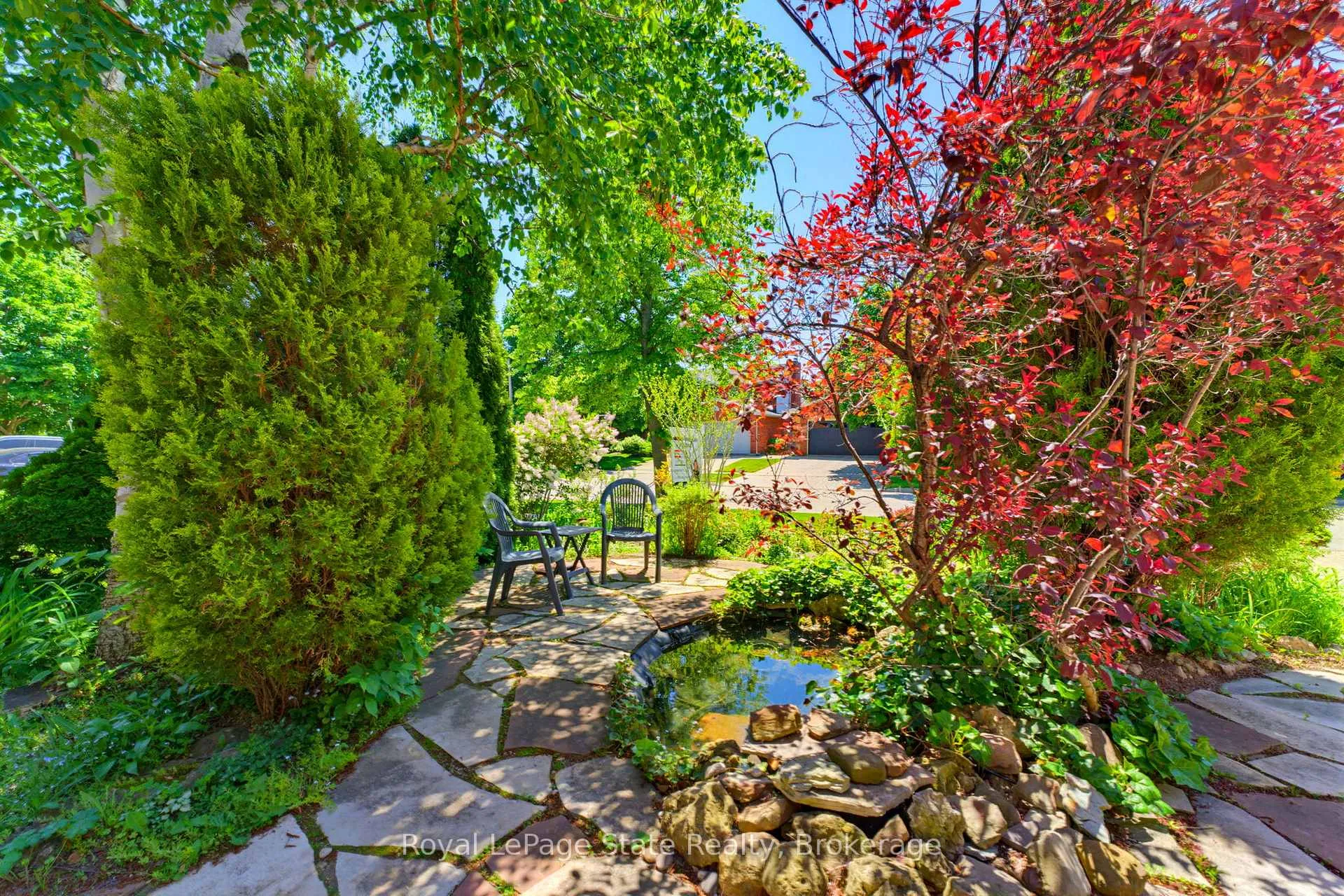 Photo 4 of 2155 Heidi Avenue, Burlington, Headon — HOMEH