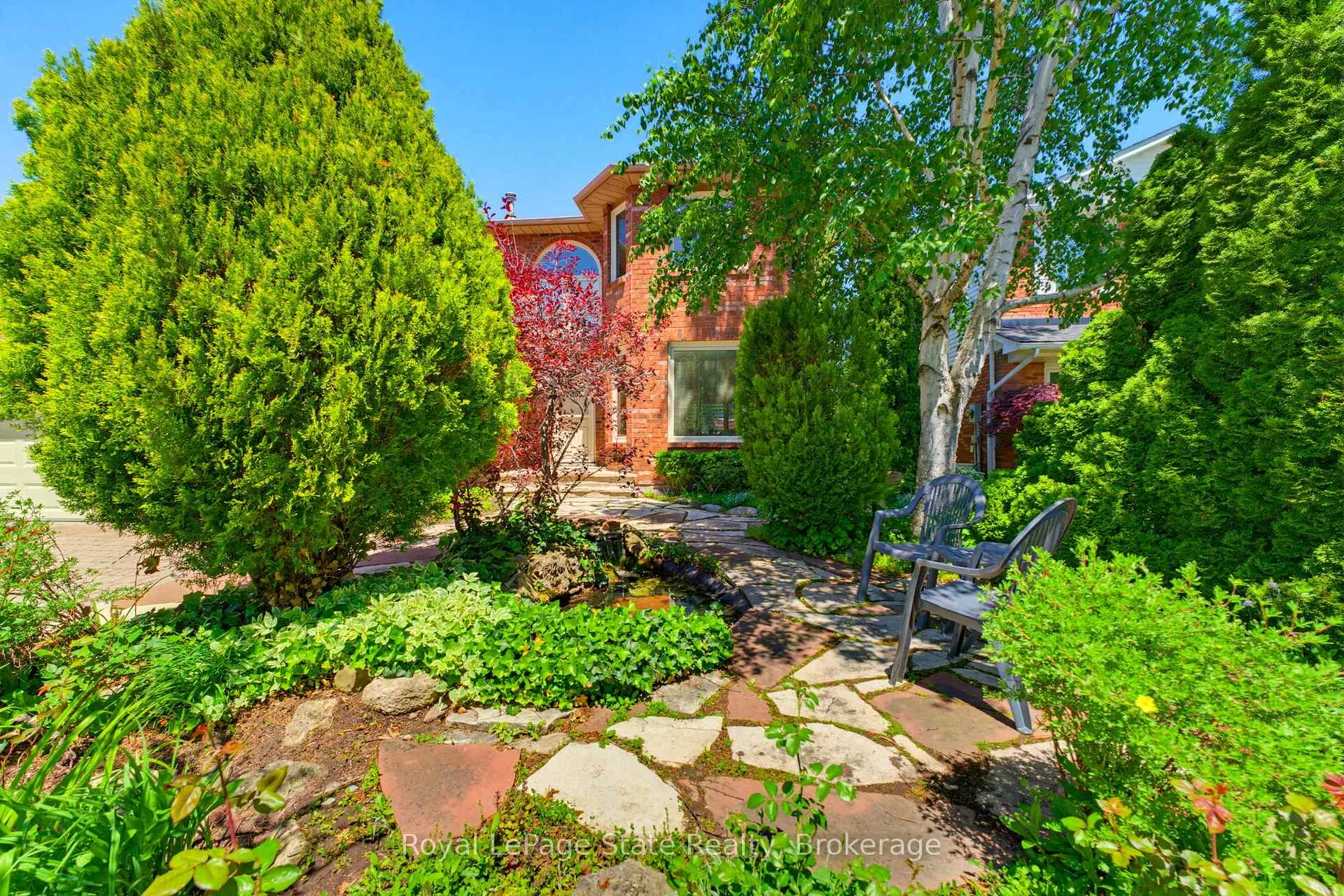 Photo 5 of 2155 Heidi Avenue, Burlington, Headon — HOMEH
