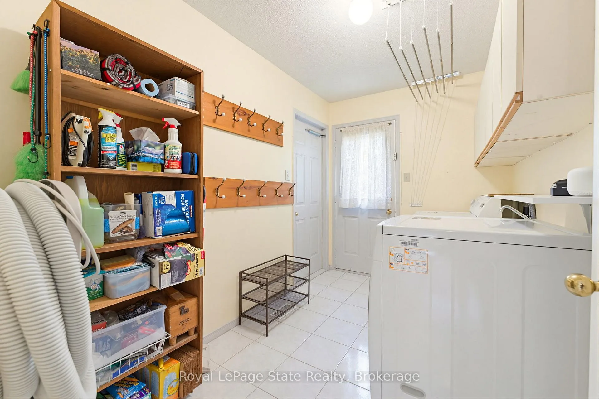Photo 19 of 2155 Heidi Avenue, Burlington, Headon — HOMEH