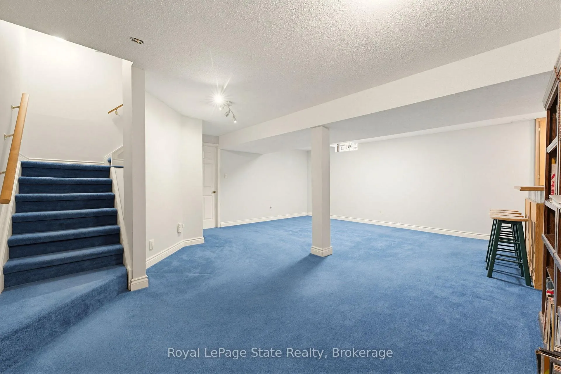 Photo 31 of 2155 Heidi Avenue, Burlington, Headon — HOMEH
