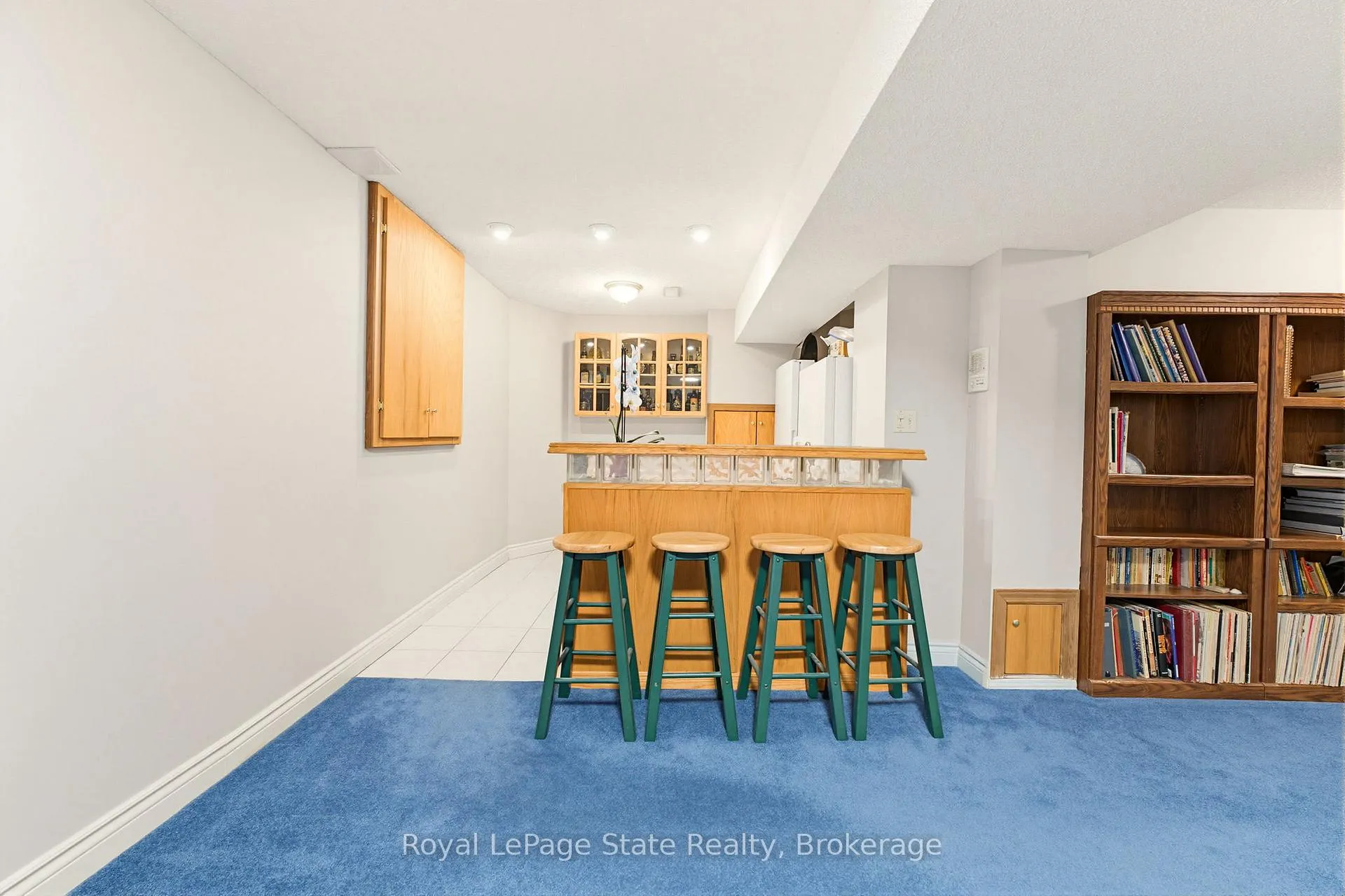 Photo 33 of 2155 Heidi Avenue, Burlington, Headon — HOMEH
