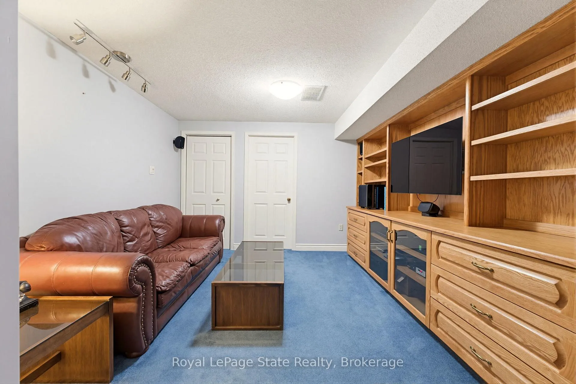Photo 34 of 2155 Heidi Avenue, Burlington, Headon — HOMEH