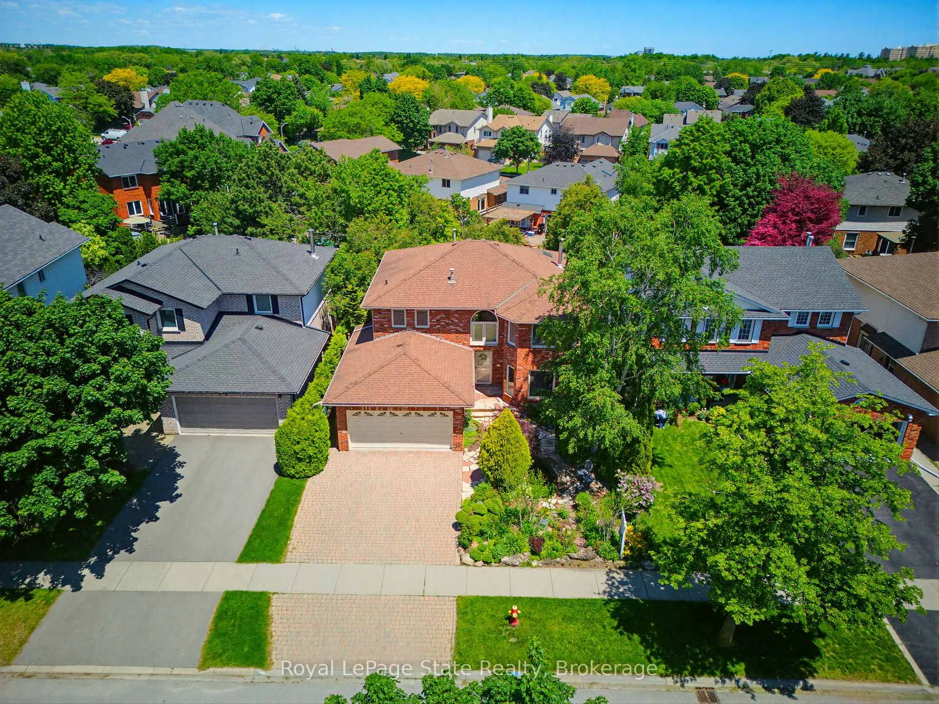 Photo 44 of 2155 Heidi Avenue, Burlington, Headon — HOMEH