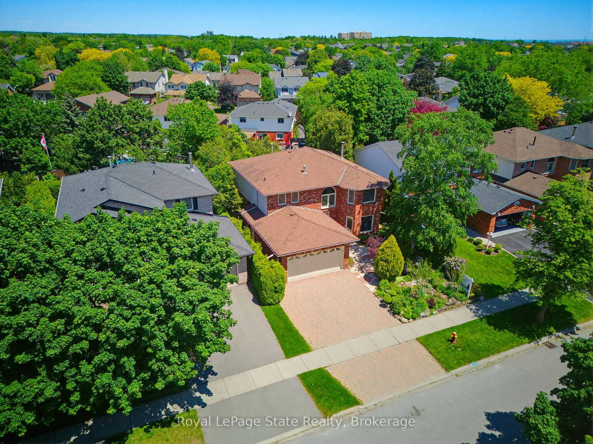 Photo 45 of 2155 Heidi Avenue, Burlington, Headon — HOMEH