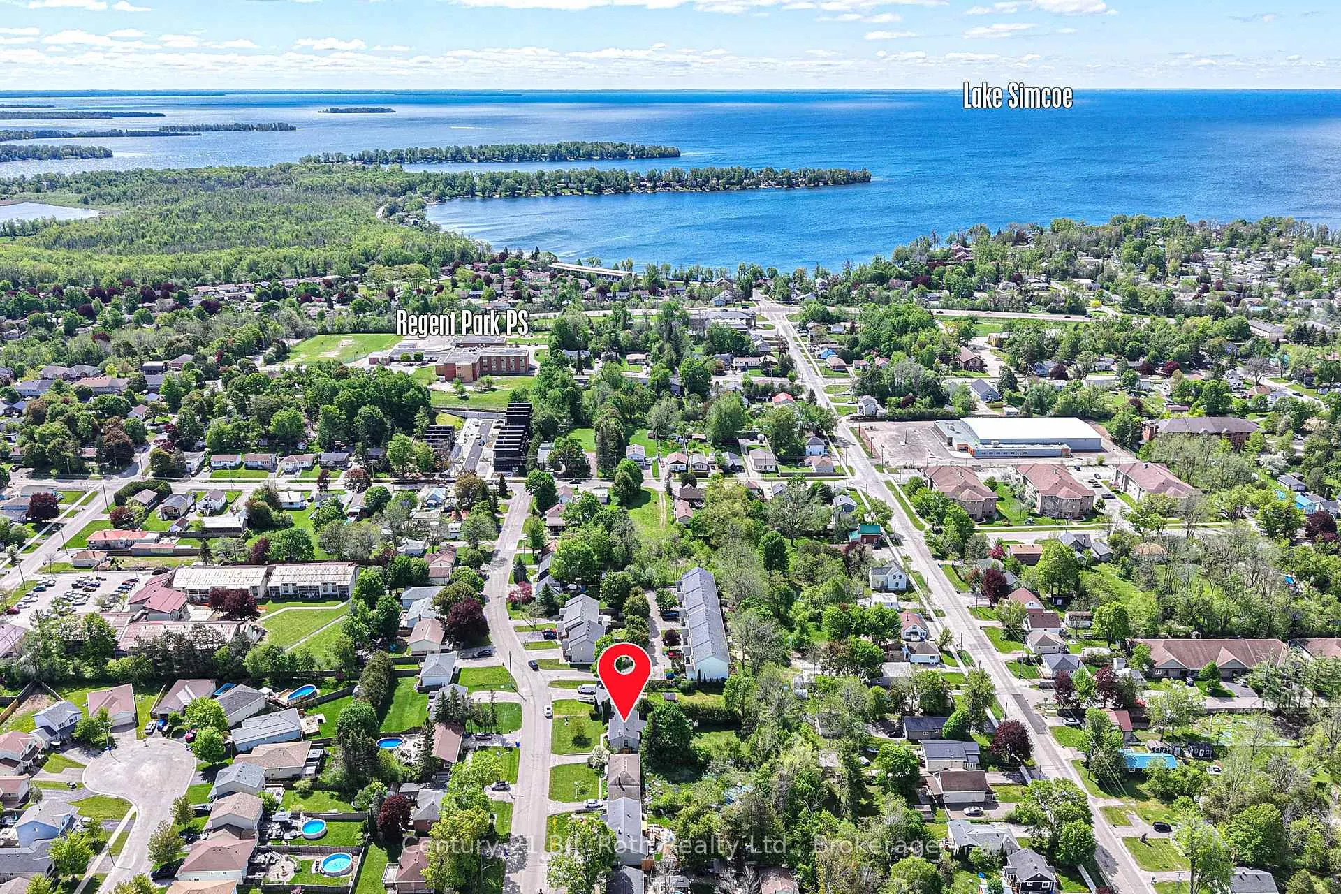 Photo 5 of 359 Millard Street, Orillia — HOMEH