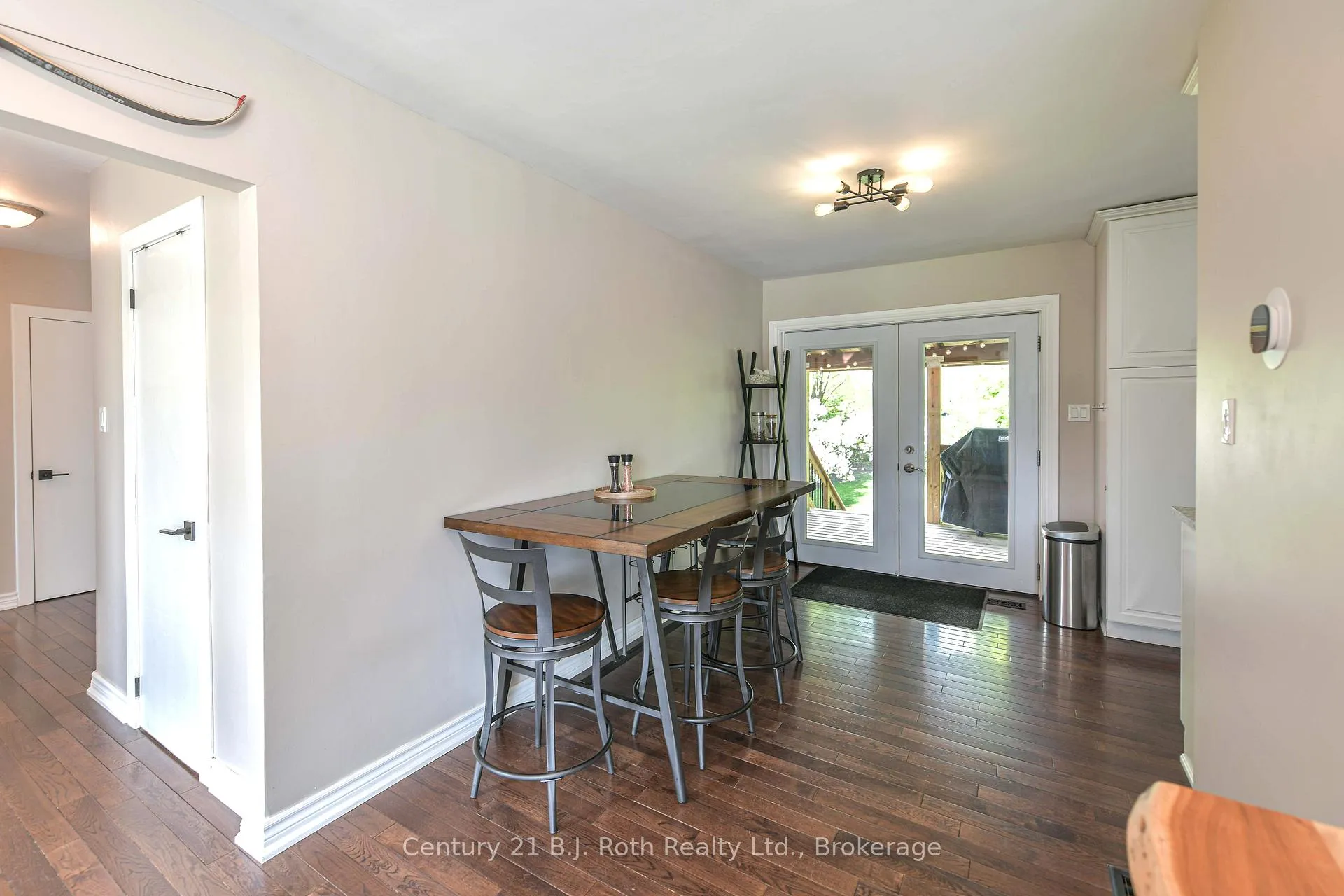 Photo 13 of 359 Millard Street, Orillia — HOMEH