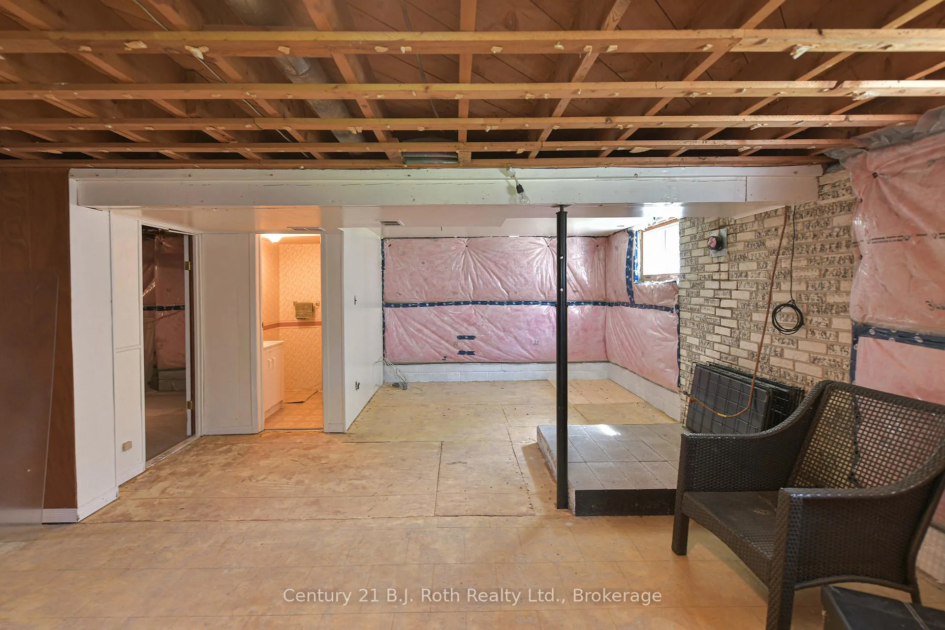 Photo 27 of 359 Millard Street, Orillia — HOMEH