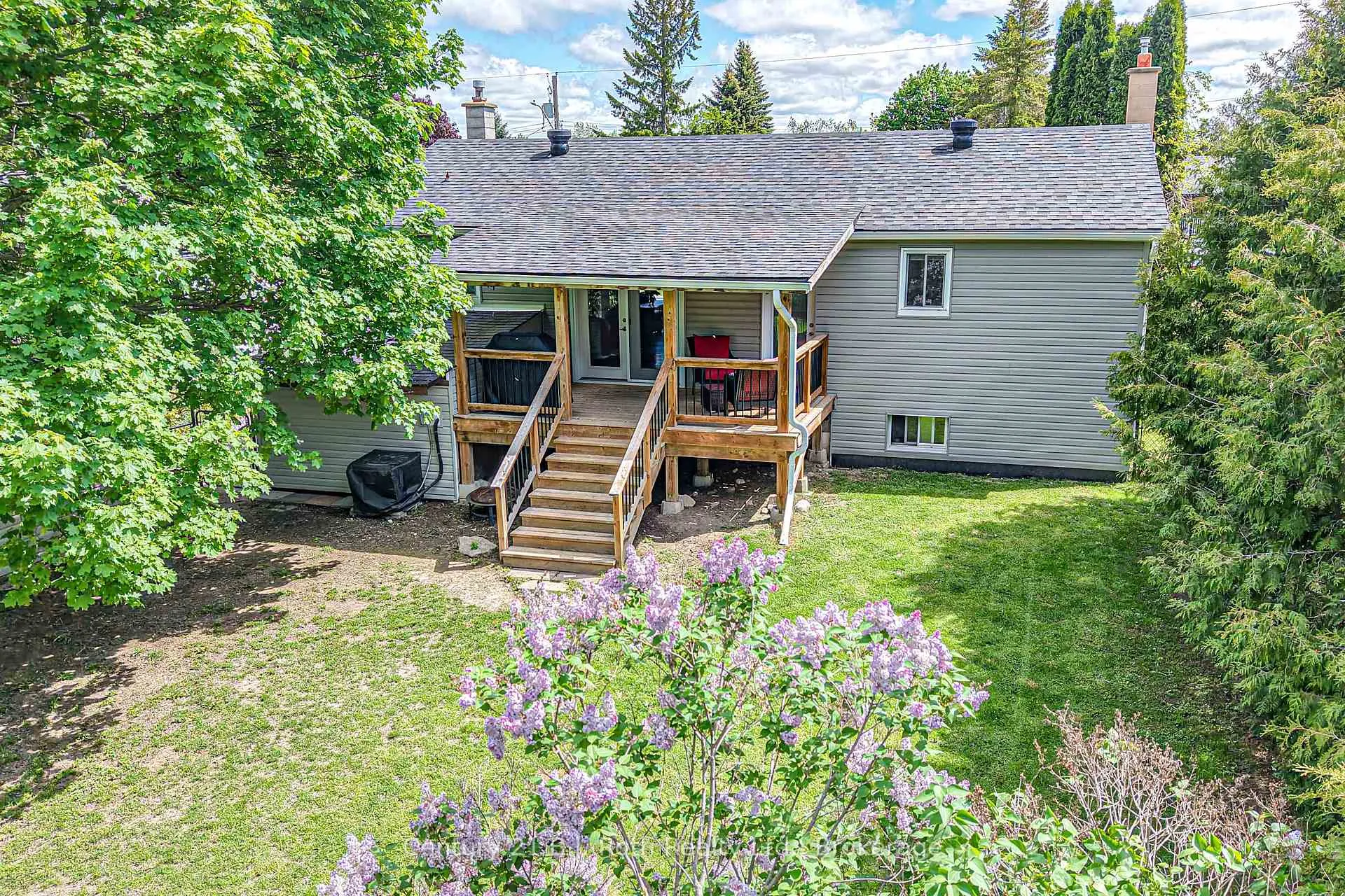Photo 33 of 359 Millard Street, Orillia — HOMEH