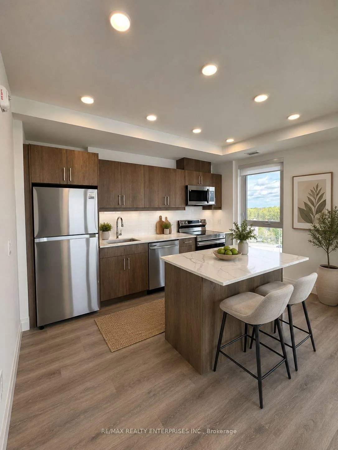 Photo 5 of Unit 803, 1333 Weber Street, Kitchener — HOMEH
