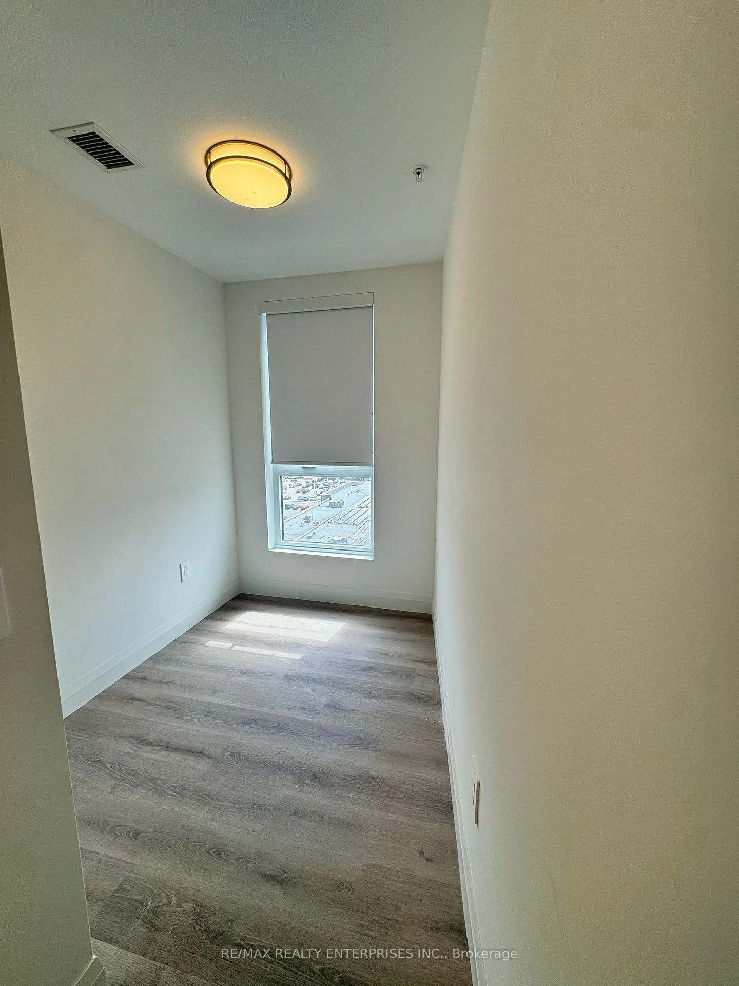 Photo 11 of Unit 803, 1333 Weber Street, Kitchener — HOMEH